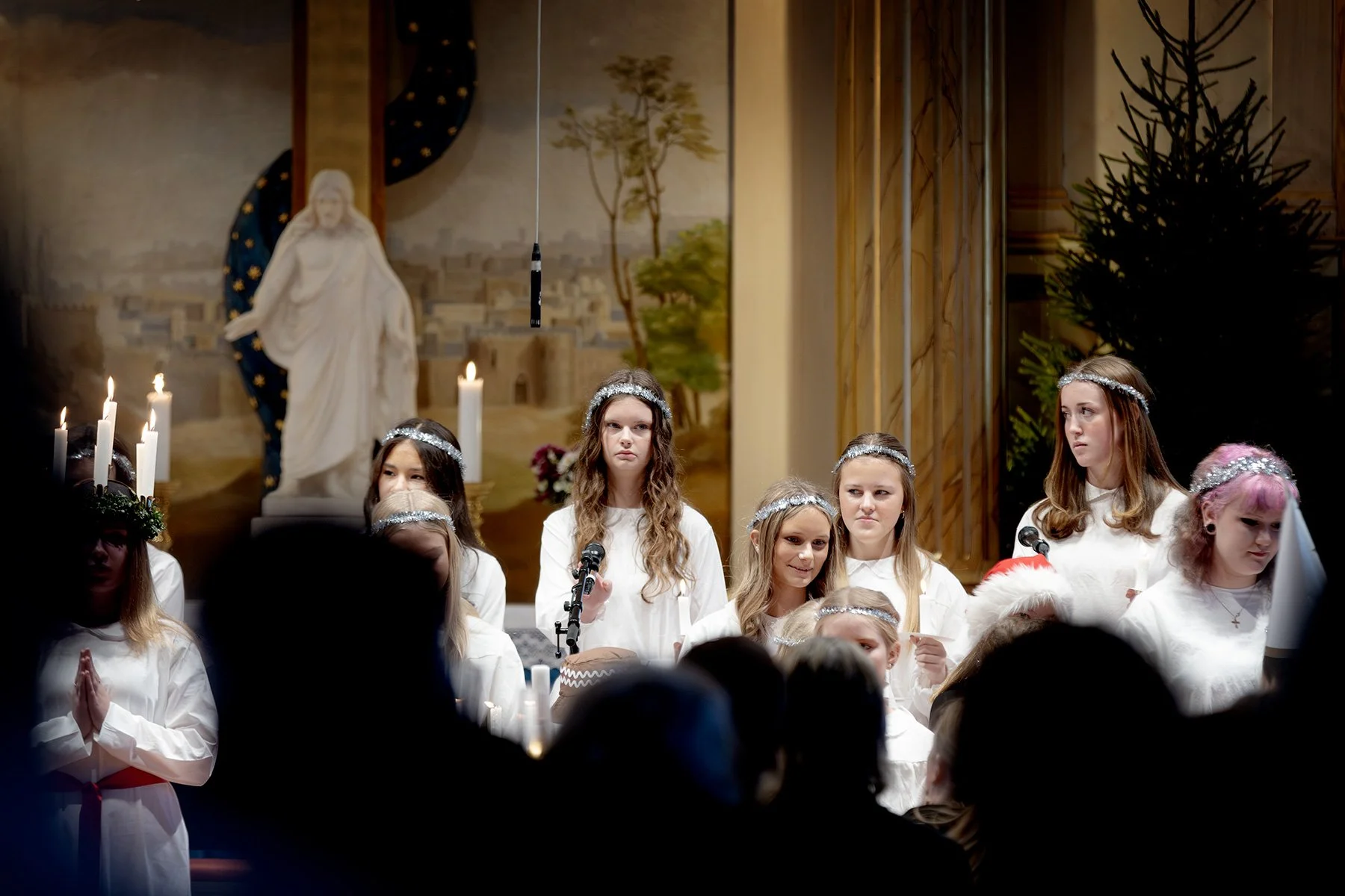 blogg-241213luciavarokyrka14.jpg