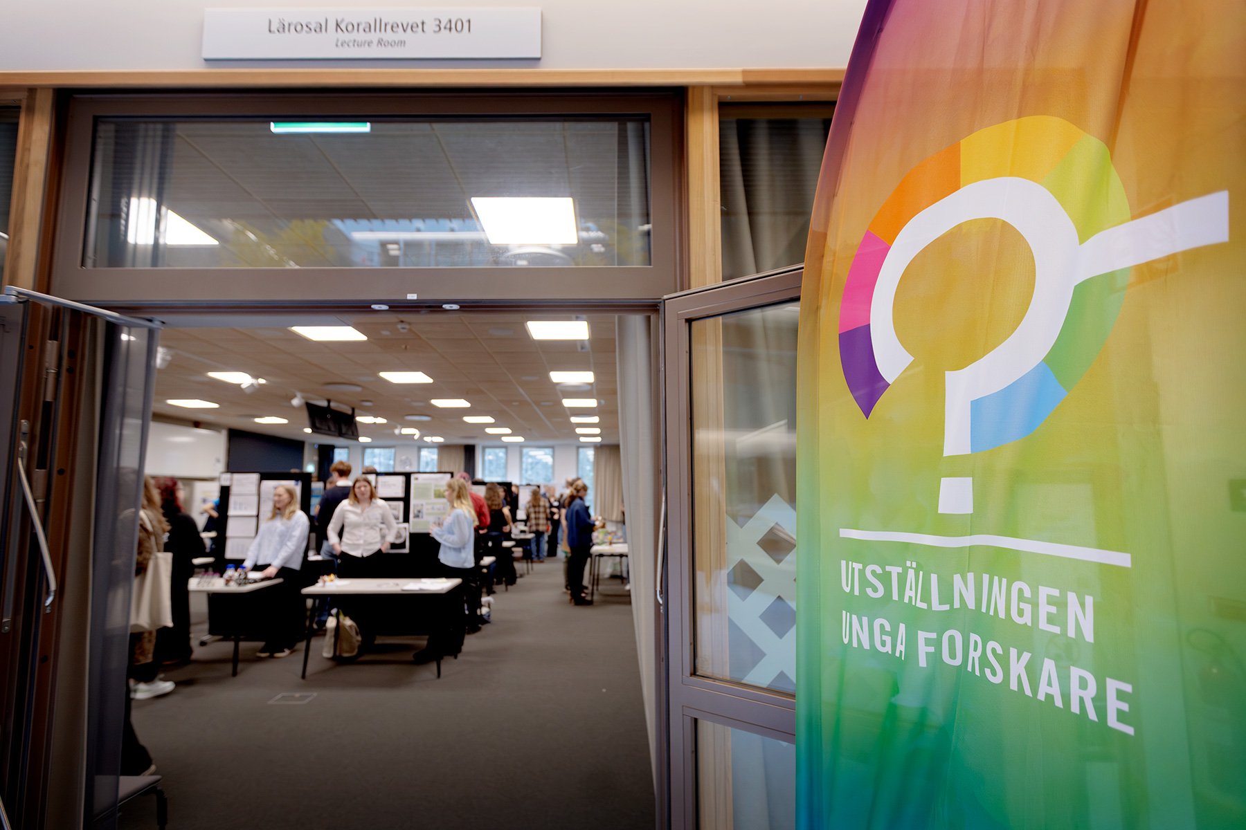 blogg-250306ungaforskare1.jpg