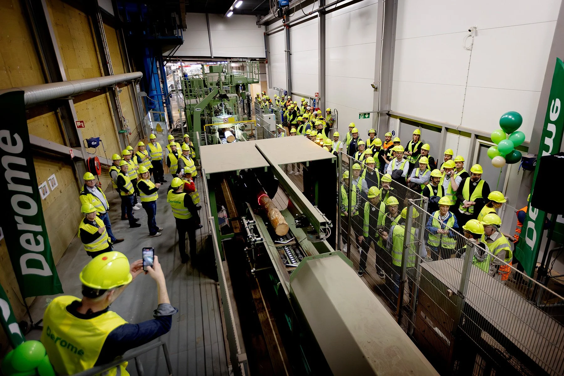 blogg-250424deromeinvigning8.jpg