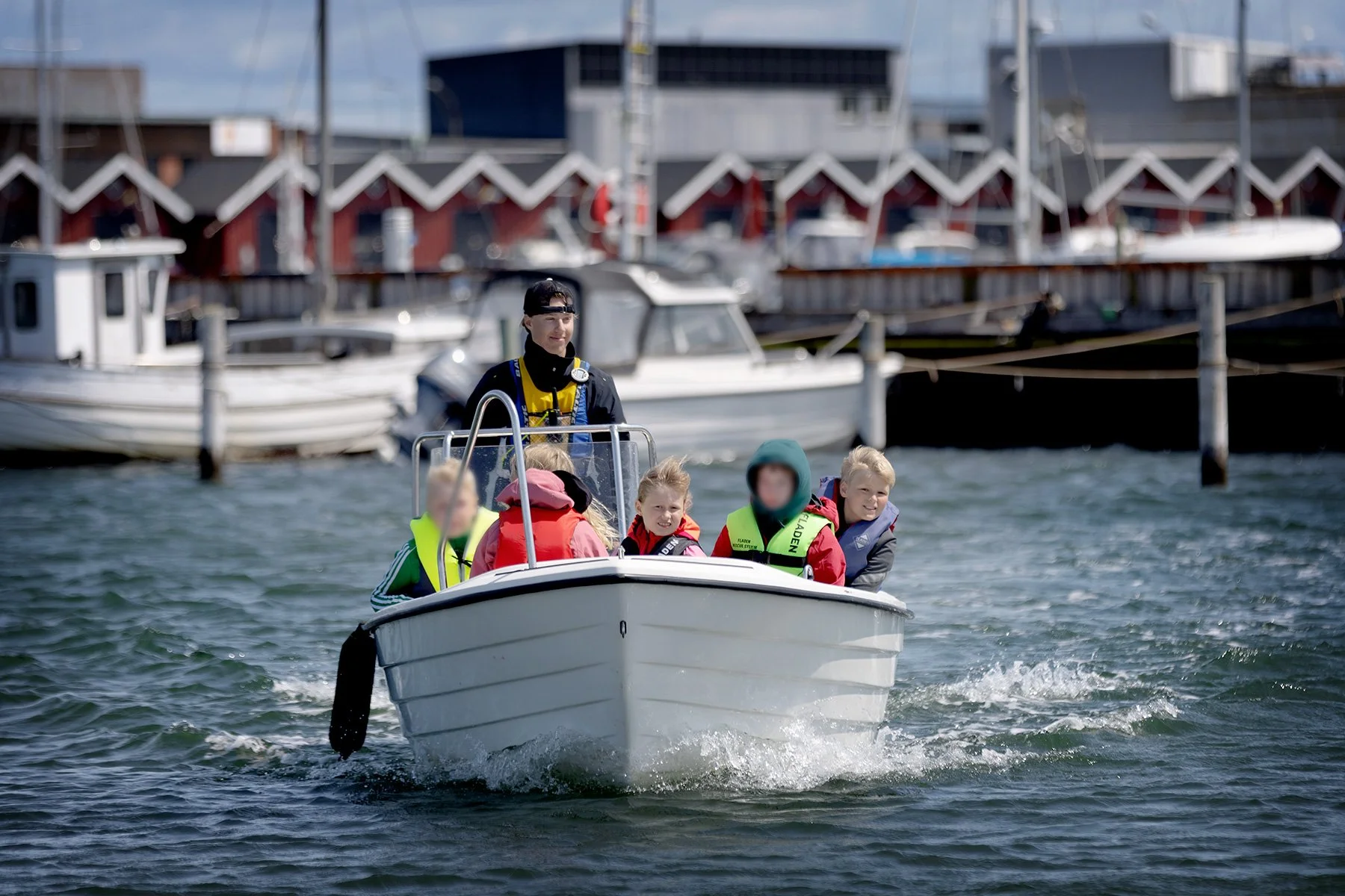blogg-250619hamnhangmedseglarskola5.jpg