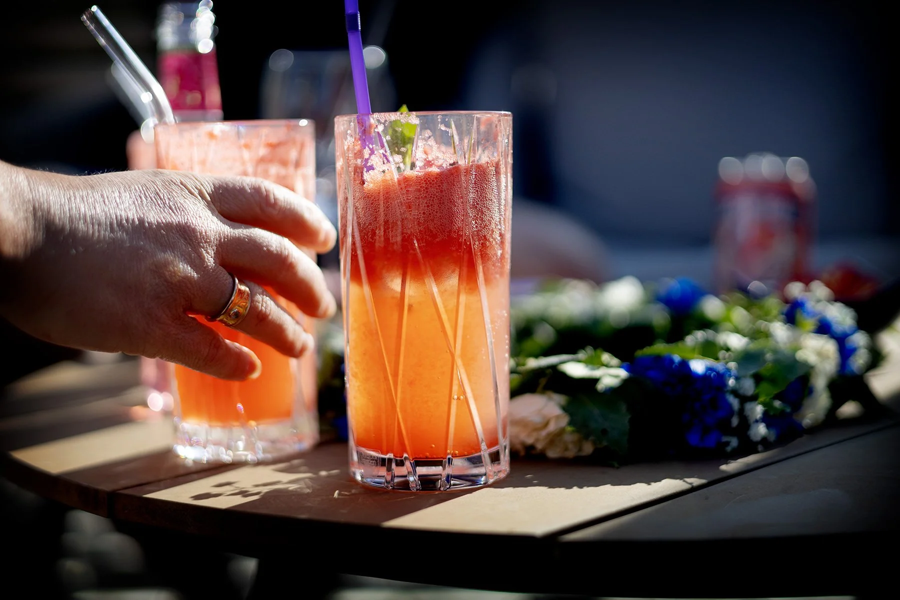 blogg-250621poolpartyhospar18.jpg