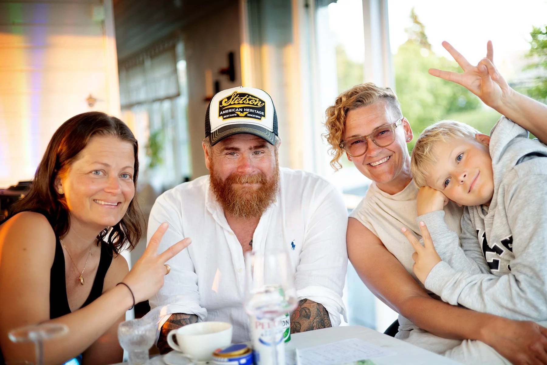 blogg-250621poolpartyhospar28.jpg