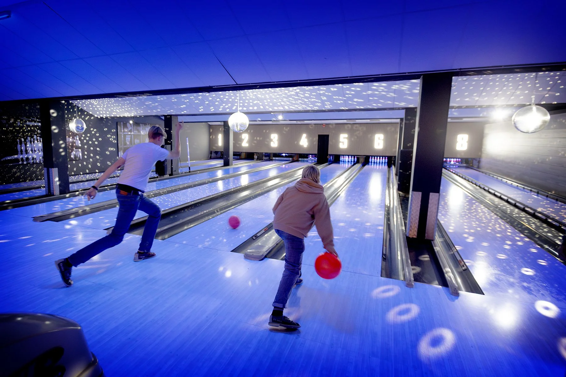 blogg-251108boras-stanbowling10.jpg