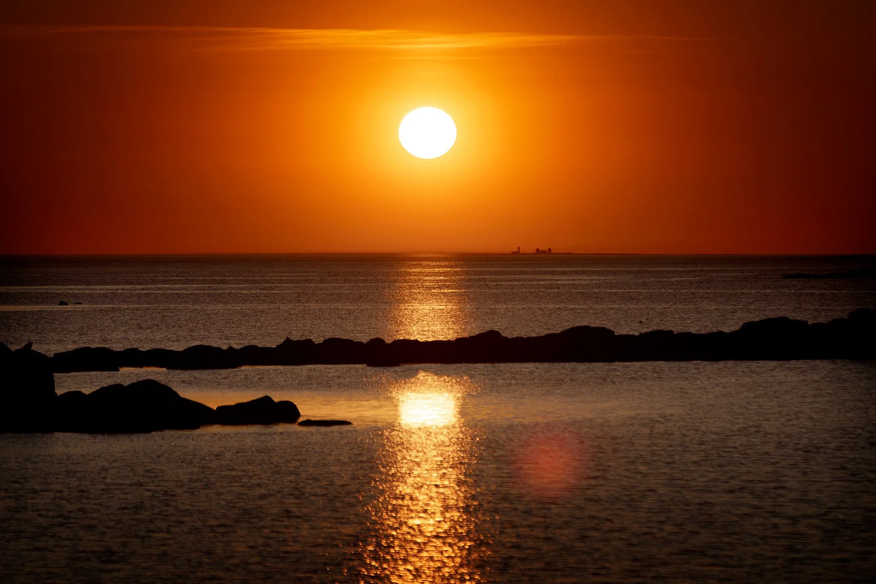 blogg-260501-nidingen-solnedgang-1.jpg