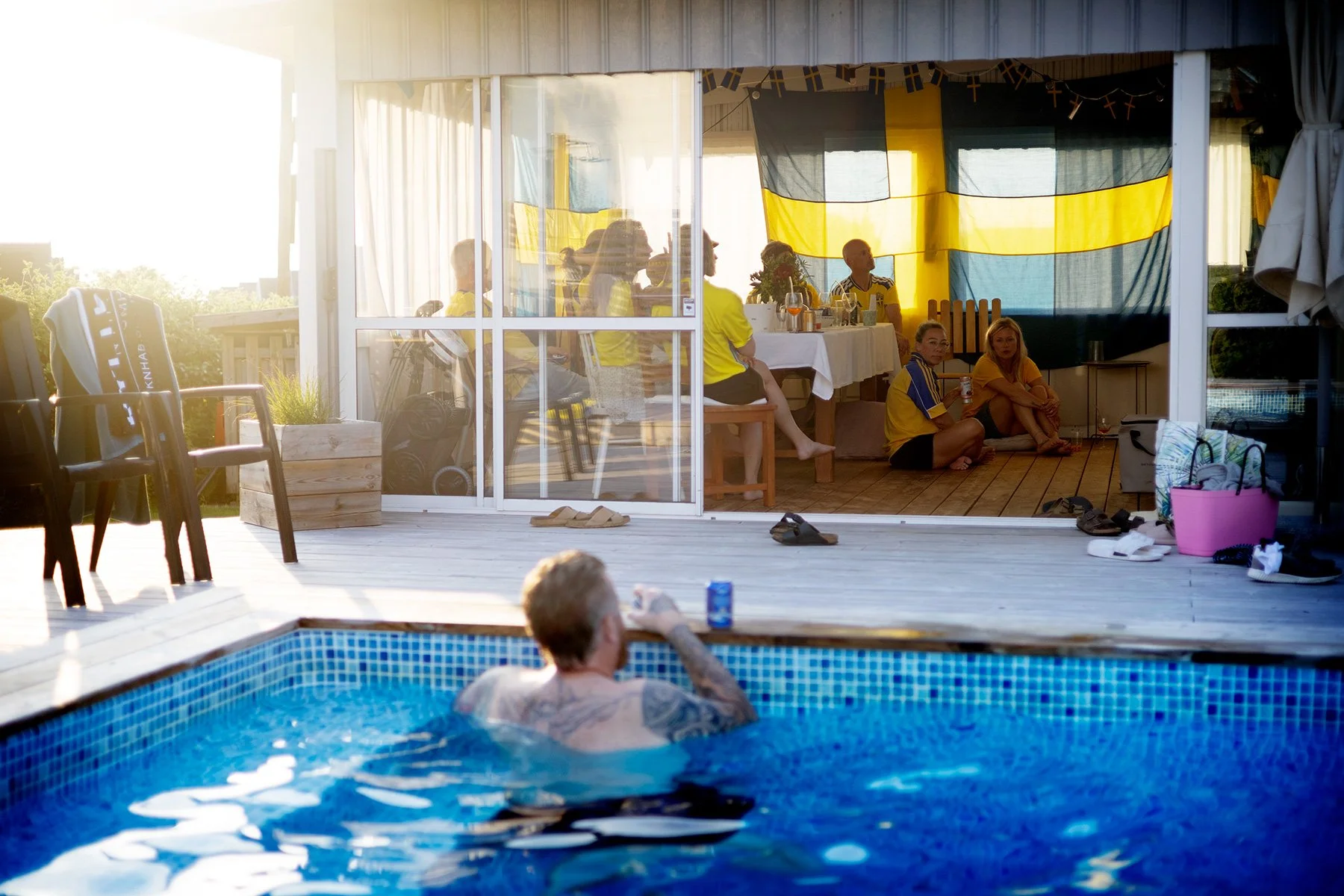 blogg-260620-poolparty-par-31.jpg