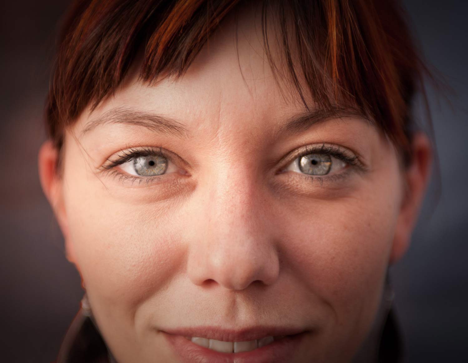 Emily_Barrett_Eyes_s_l.jpg