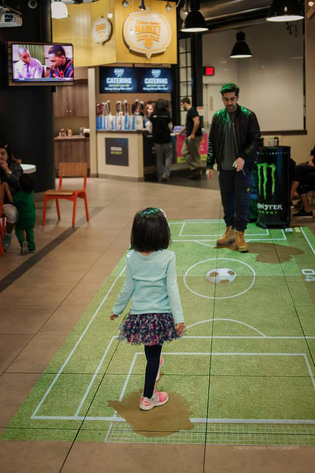GestureTek GroundFX