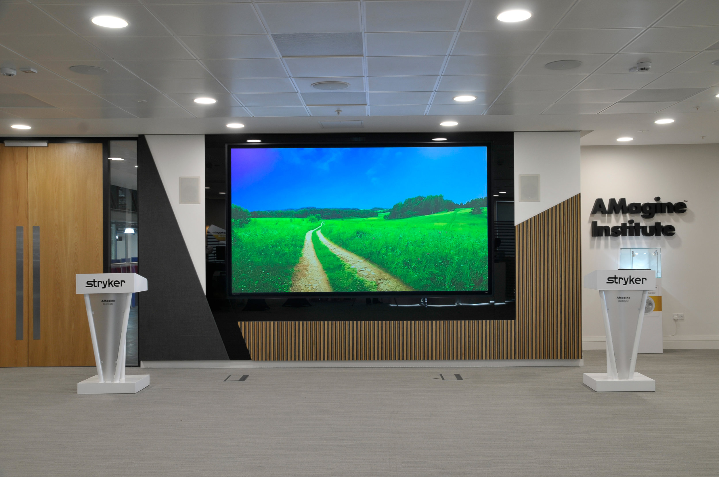 139" Infinity in brightly lit presentation room