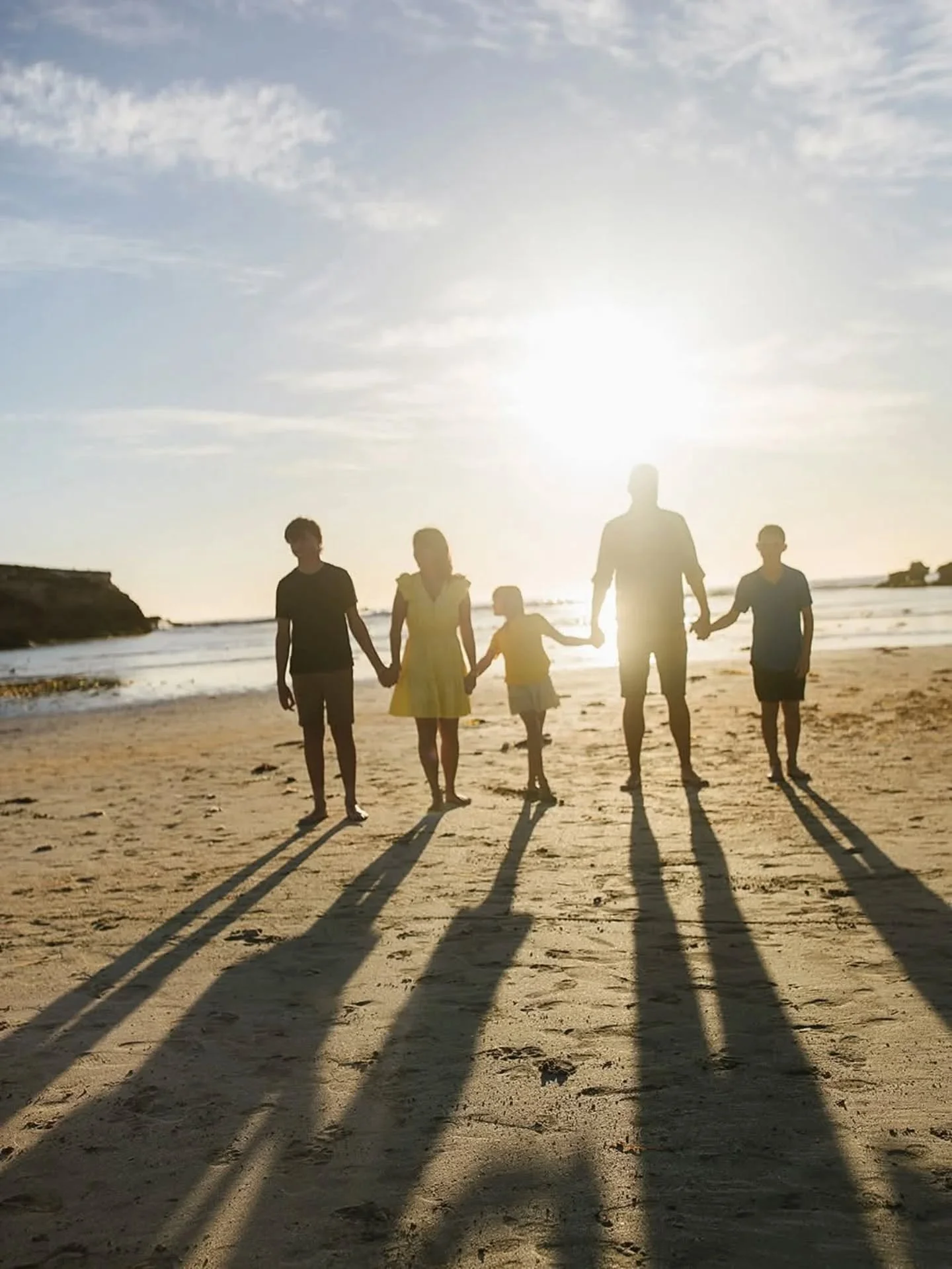 So my resolution to post more on socials is off to a great start this year (Lol, not). Maybe if I stop overthinking the caption and just post the pictures I might get a few more up! ;)

Here's a few faves from a sesh with the Leishman's in Dec, with 