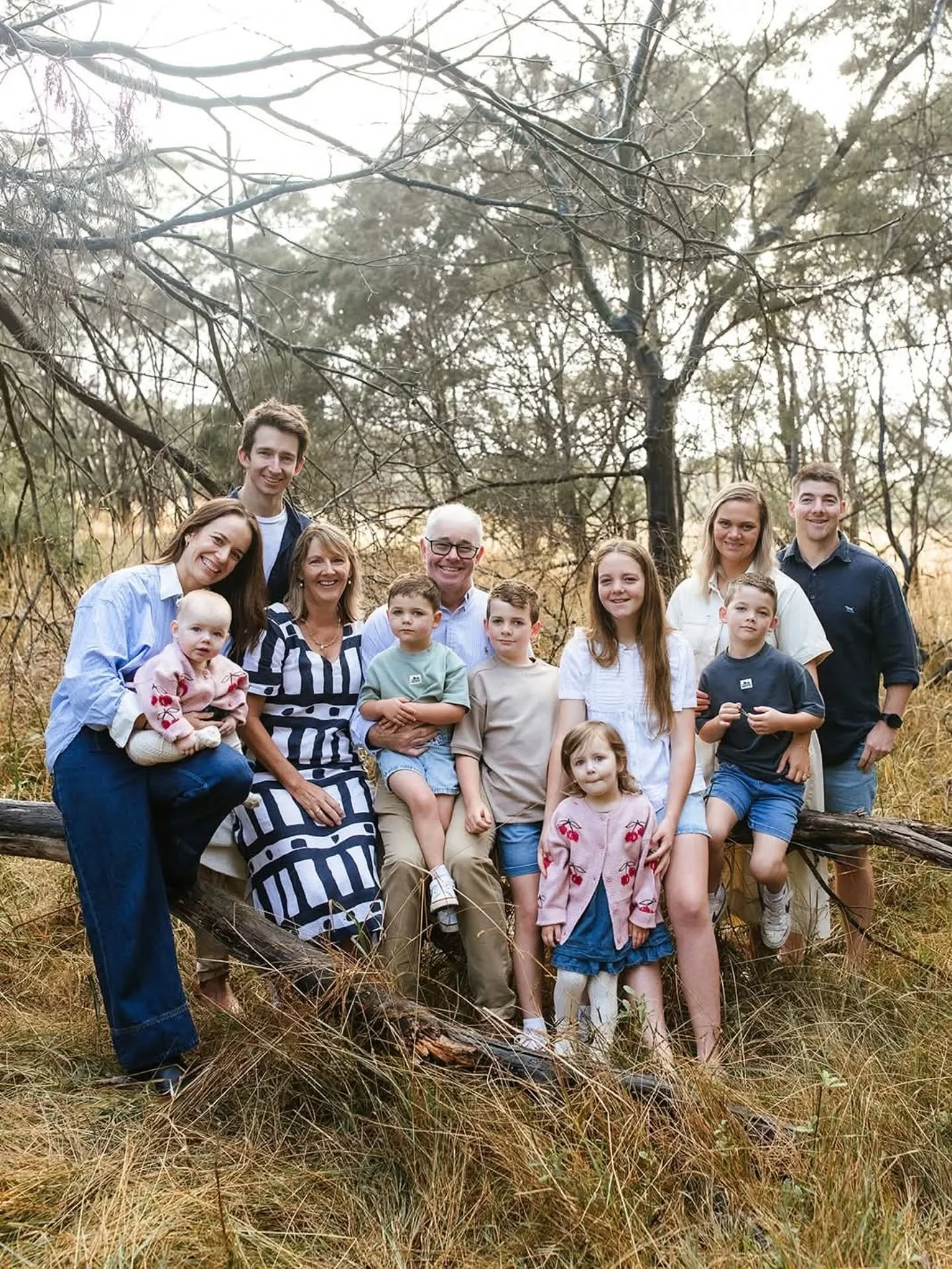 'Extended families' or 'Generational sessions'? 
Help,  need a catchier name to describe my FAVOURITE photoshoot these days, which is lucky as they may just be my most popular booking too ('mum's 60/70th is usually the reason, fyi 😉)

This session a