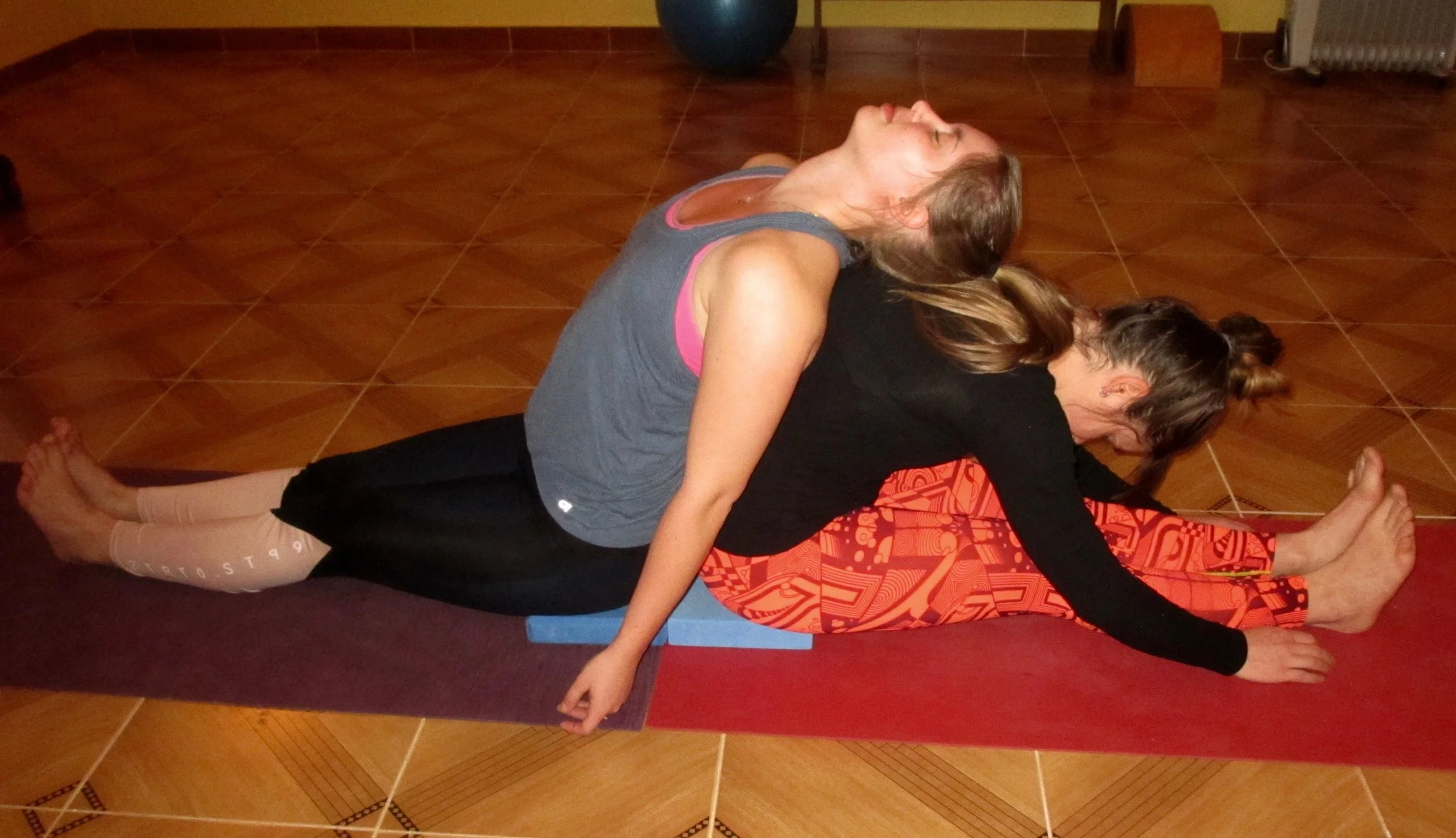 Partner Yoga