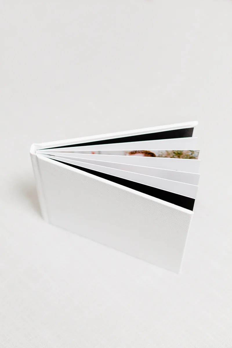 photographe-yvelines-michelle-gonzalez-mini-livre-.jpg