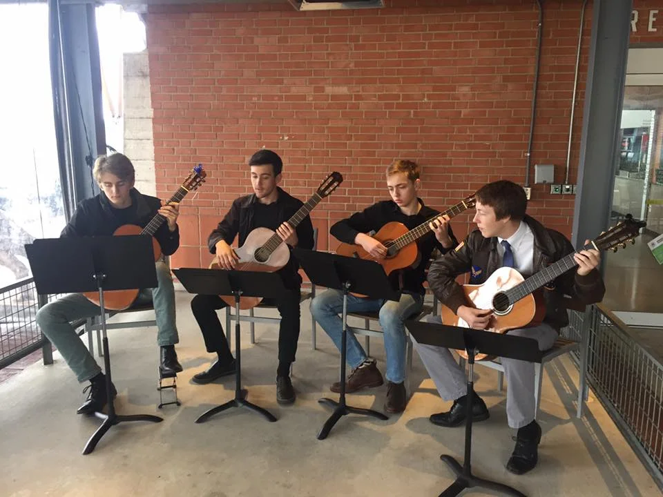 McCallumClassicalGuitar_02.jpg