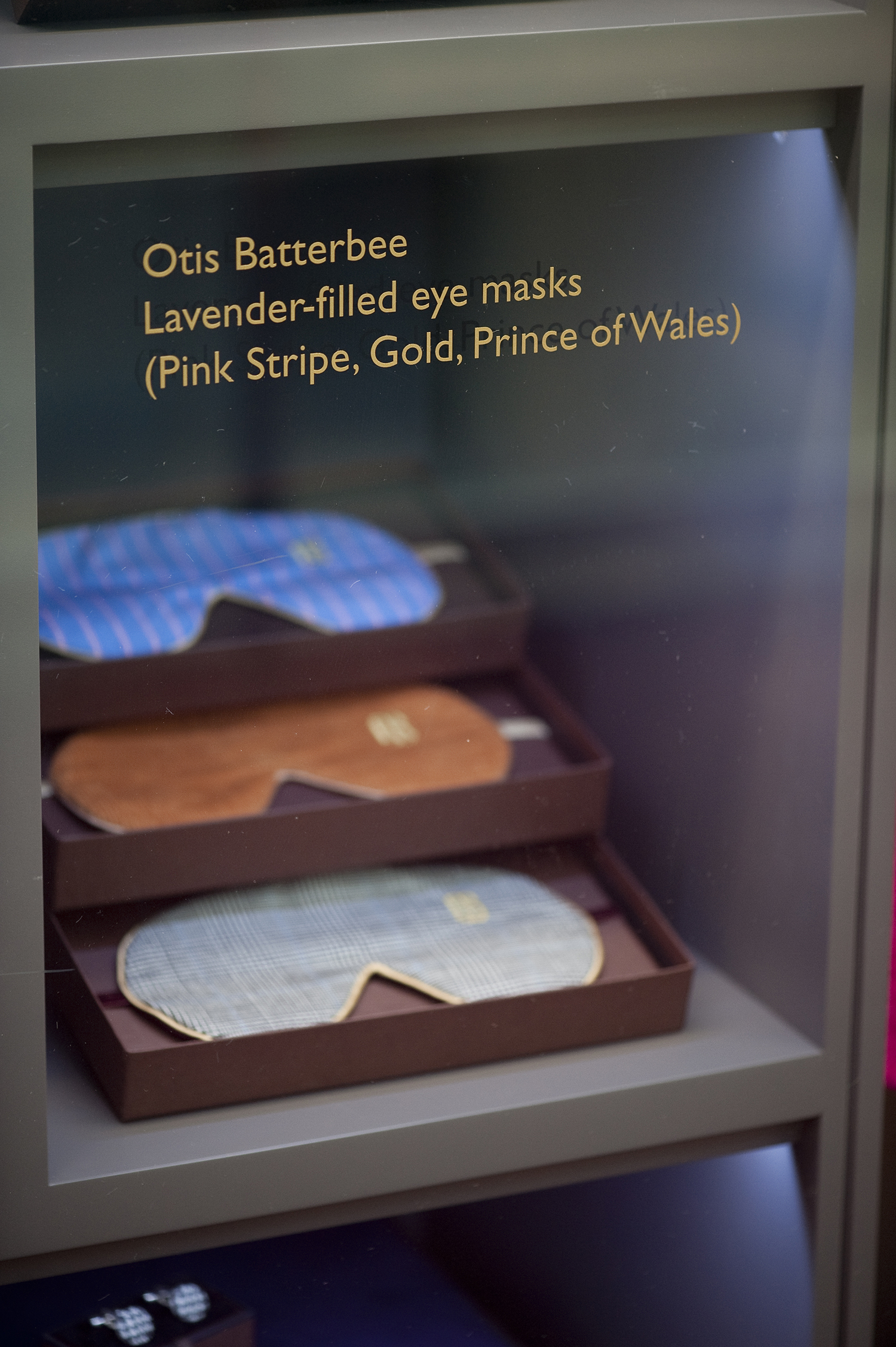 NewboldStudio_Coutts_Walpole_Closeup3.jpg