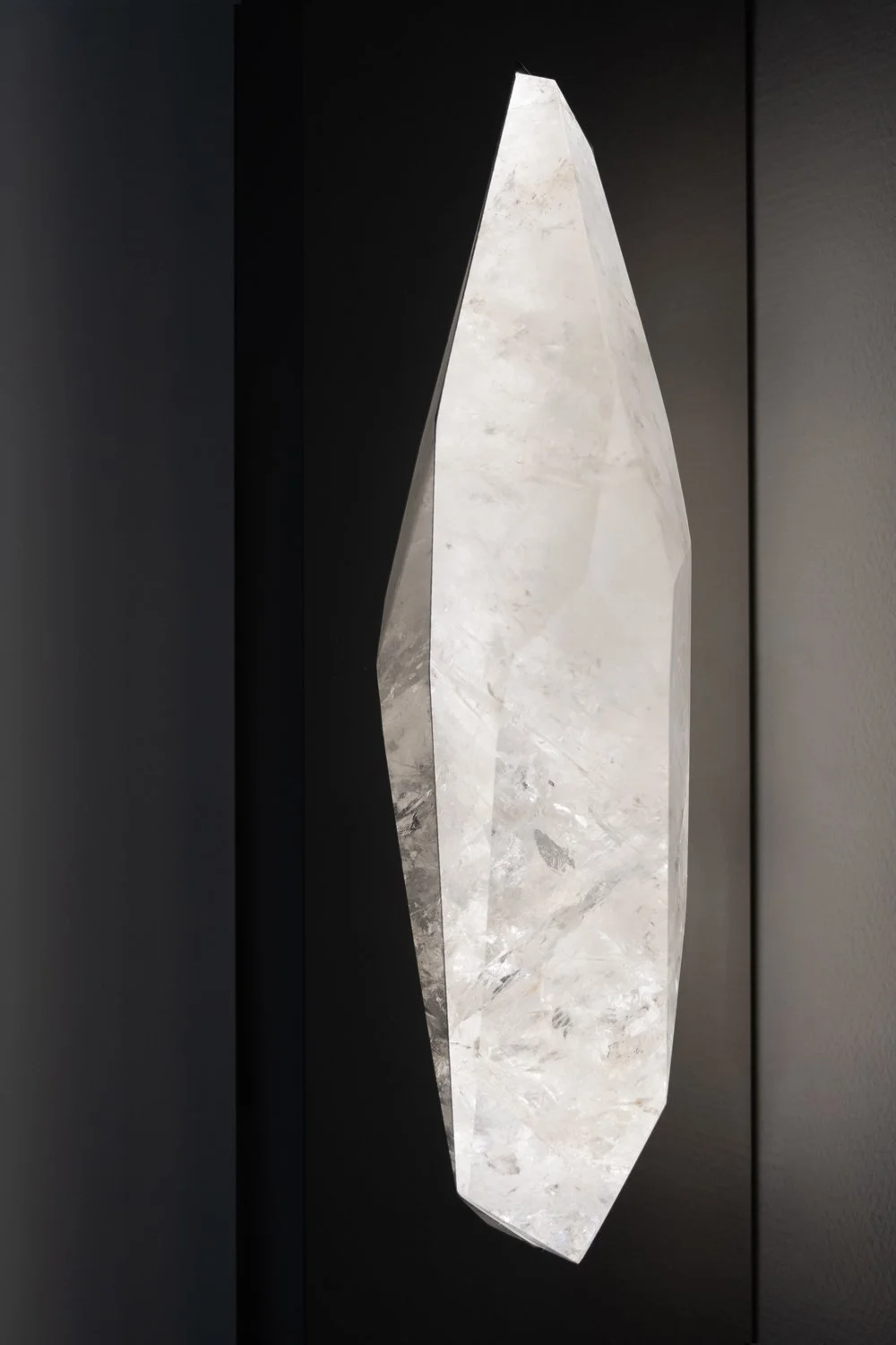 Rock_Wall Light Closeup