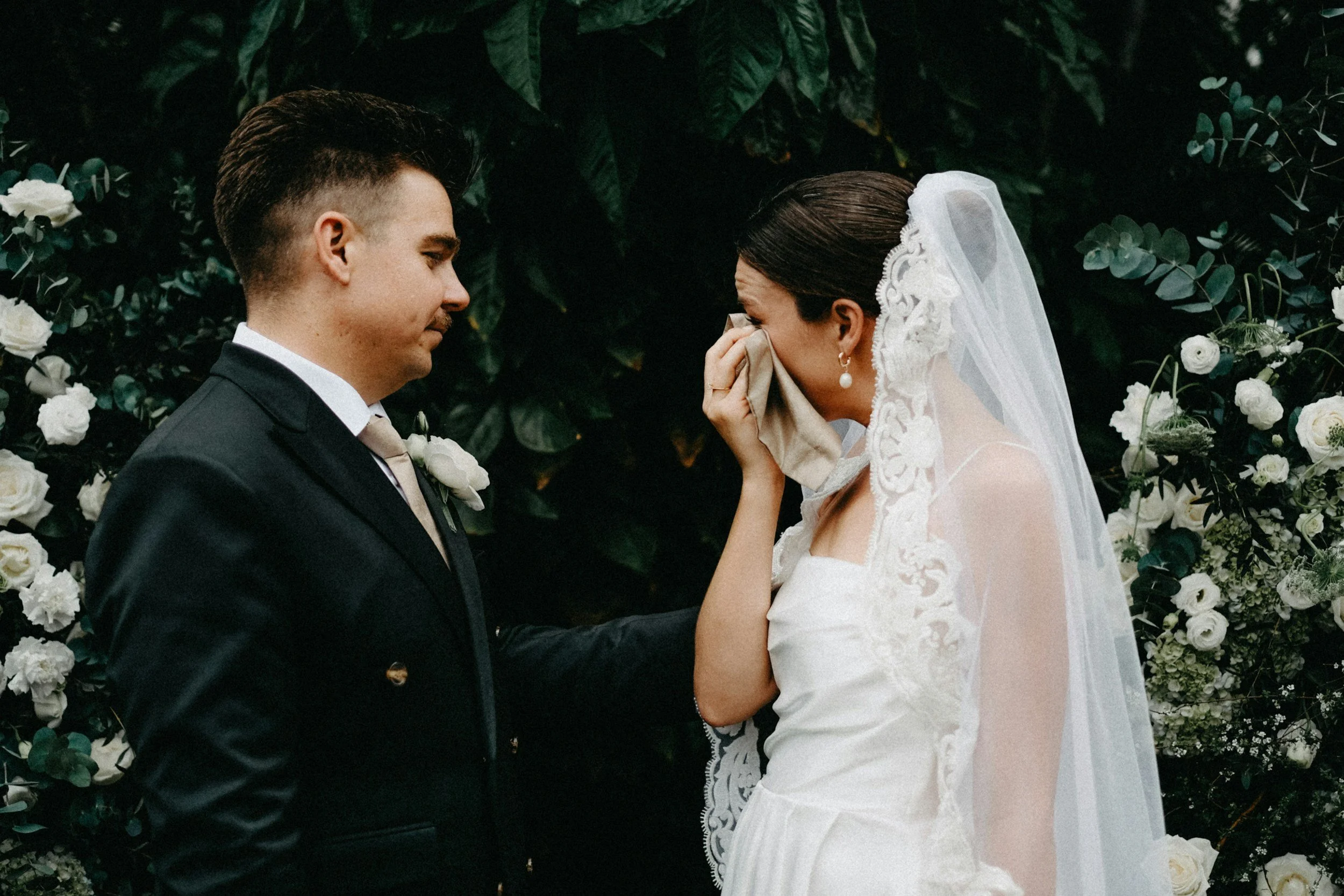 From Ceremony to Reception: How a Jazz Violinist Transforms Your Wedding Day