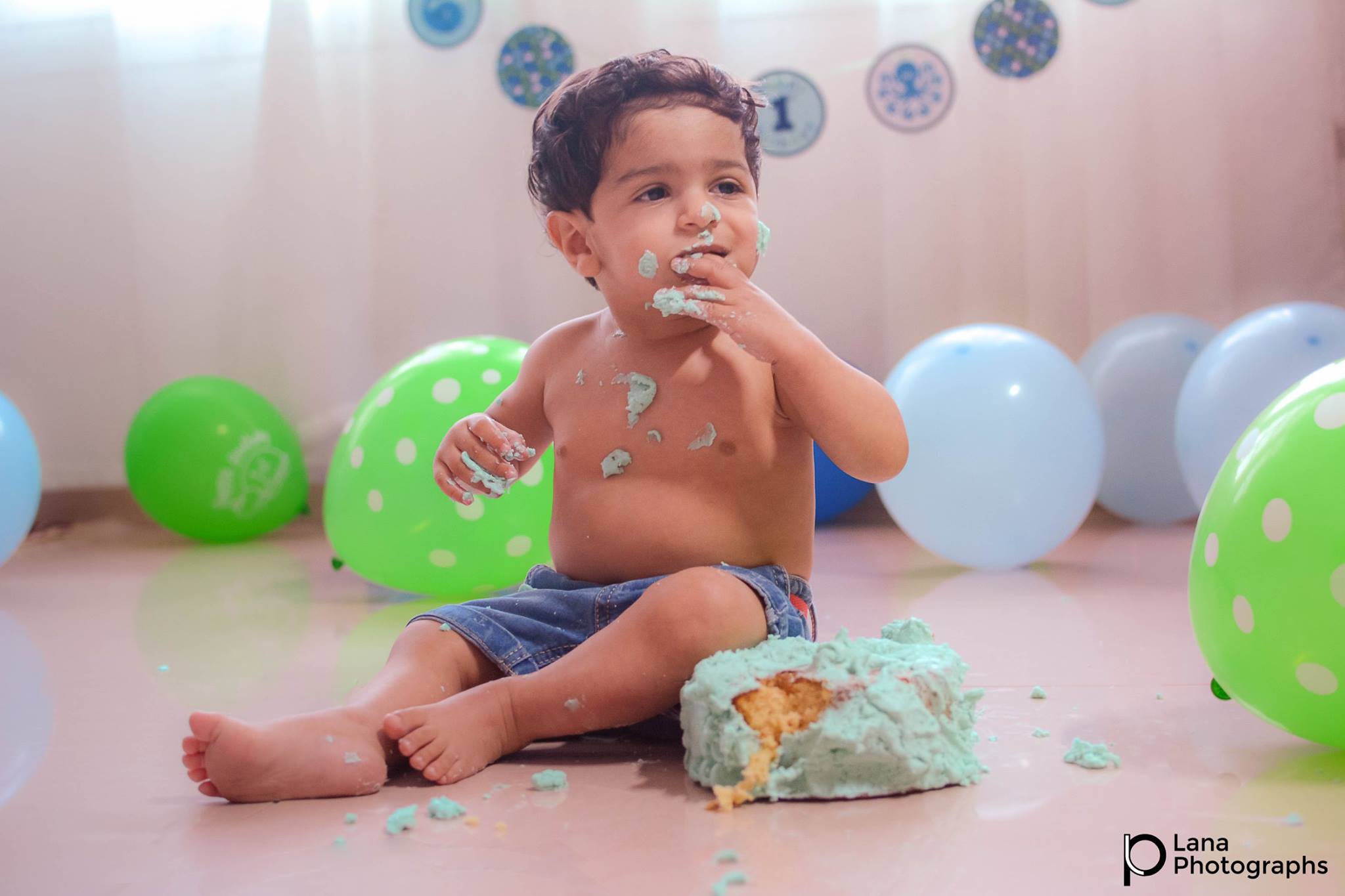 Boy Cake Smash in Al-Ain