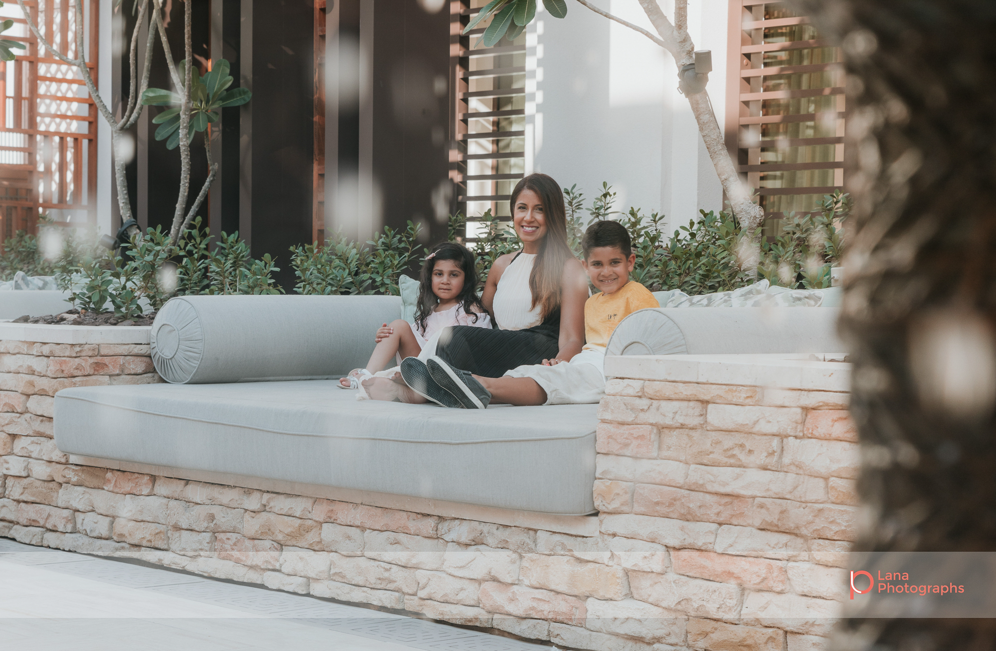  Lana Photographs Dubai Family Photography beach photoshoot family shot on the couch 