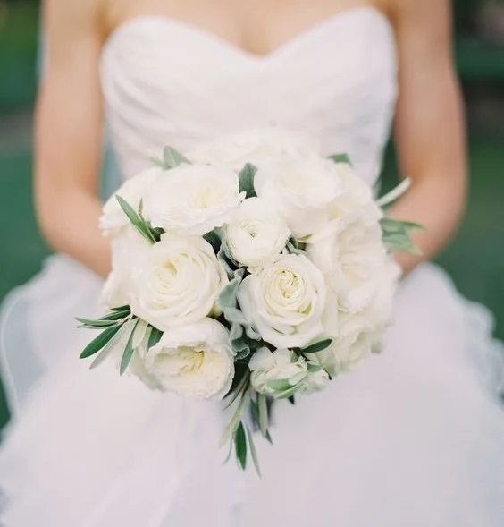VIA: Style Me Pretty