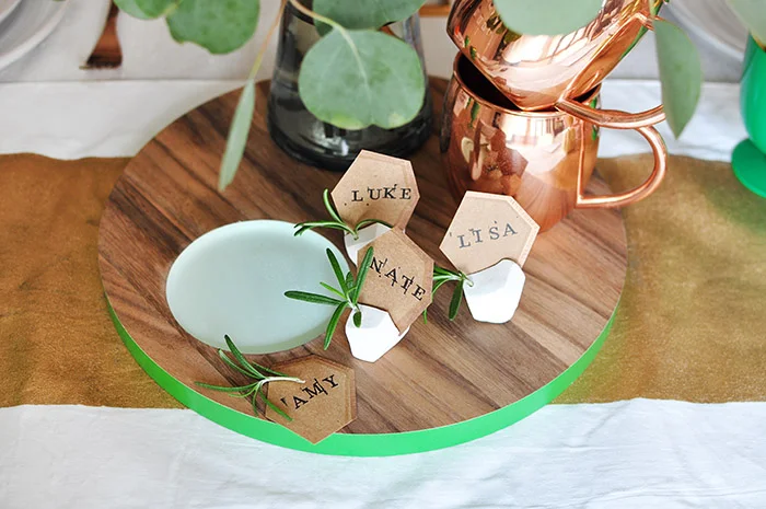 Clay-Placecard-Holder.jpg