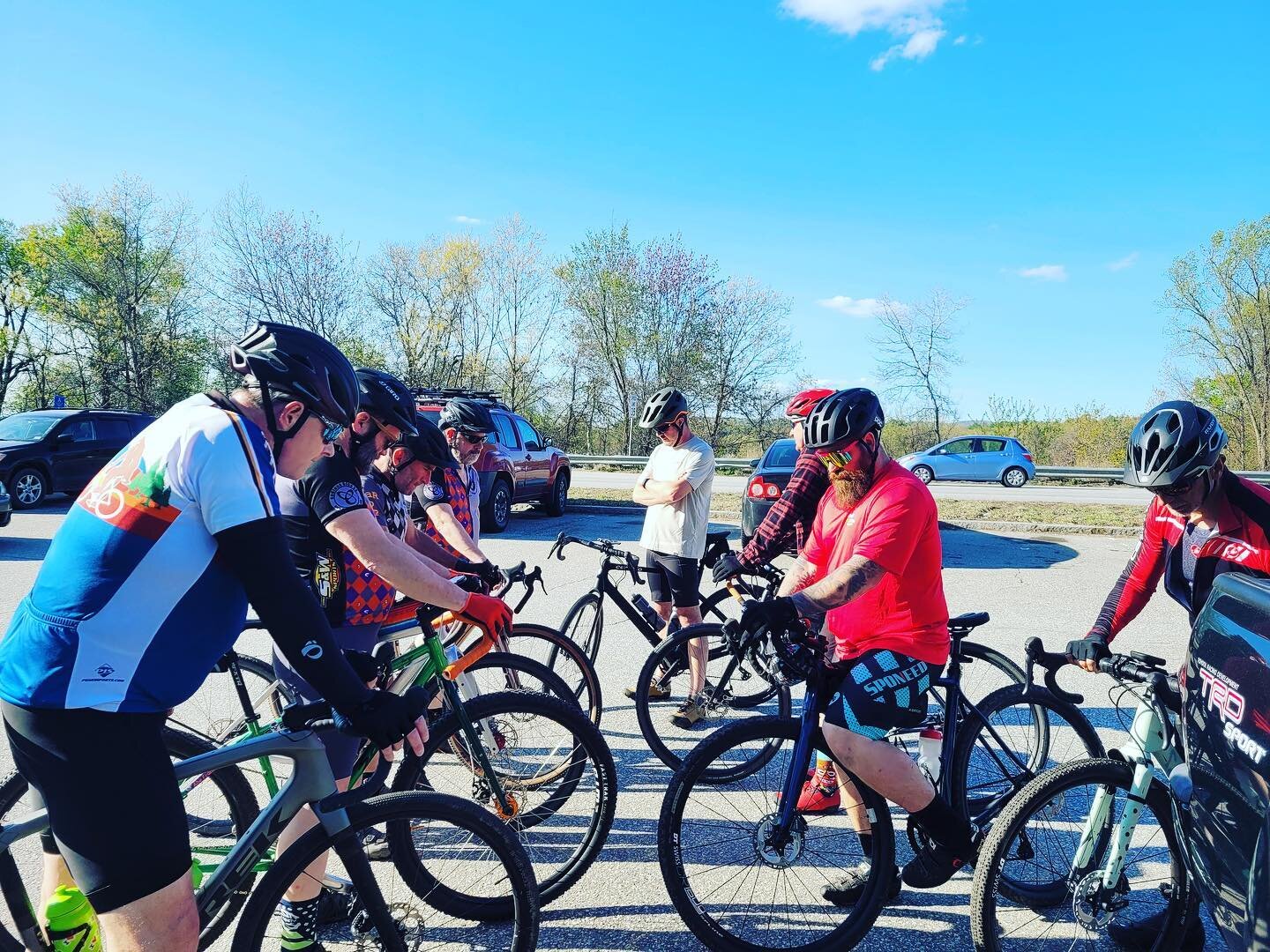 Last nights gravel ride was a great time! Stay tuned for the next ride! #ridegravel #gravelbikes #concordnhlife
