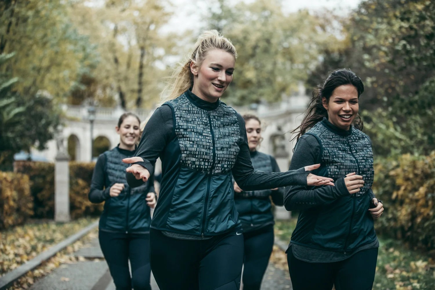 29.10.2016_NIKE_AWRT_TOP20-16.jpg