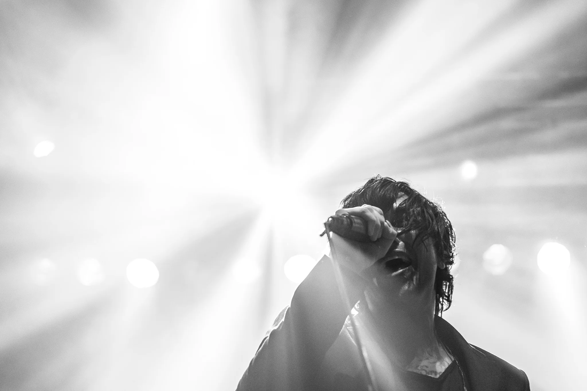 20171025_SleepingWithSirens_WEB-12.jpg