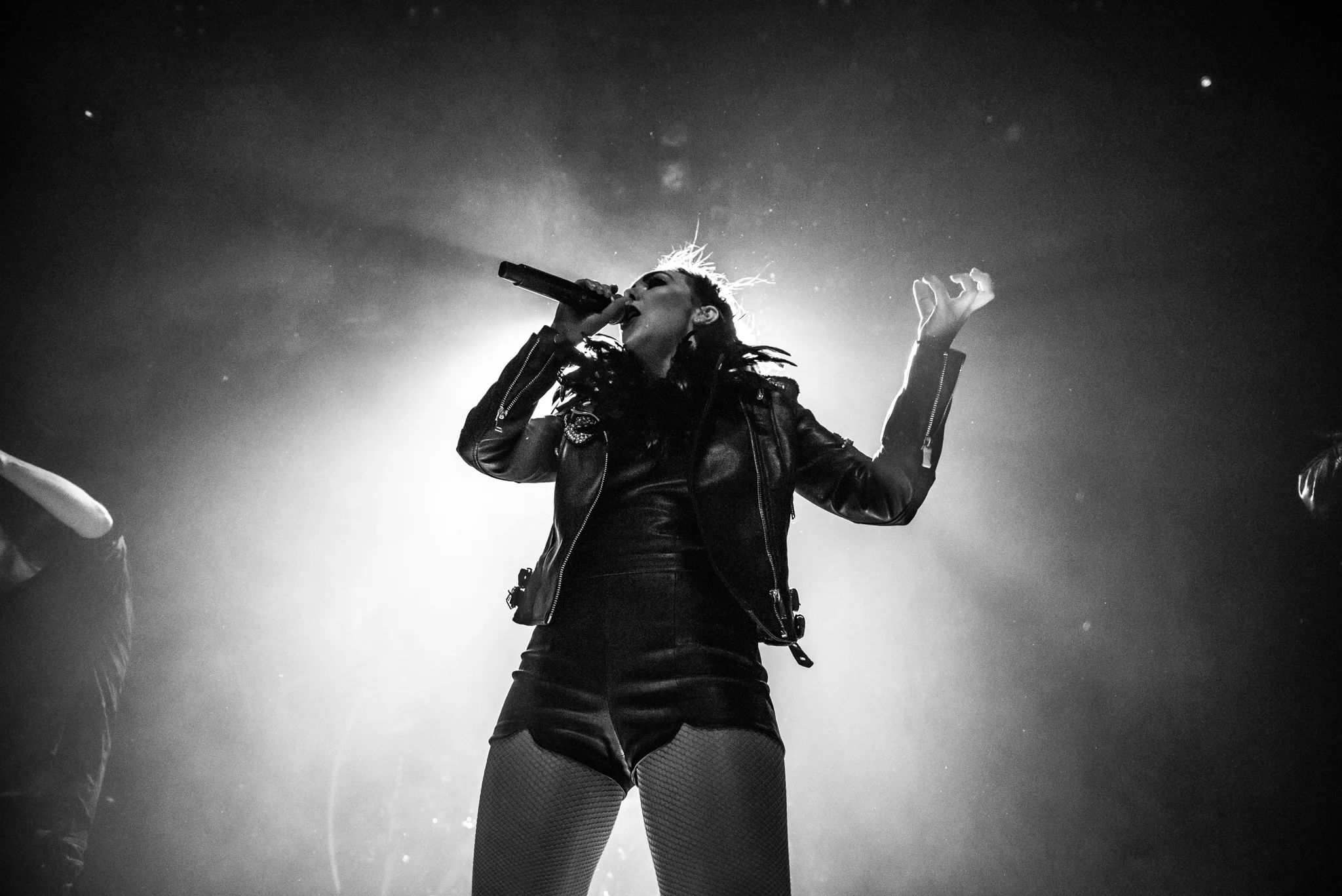 20171208_Amaranthe_WEB-1.jpg