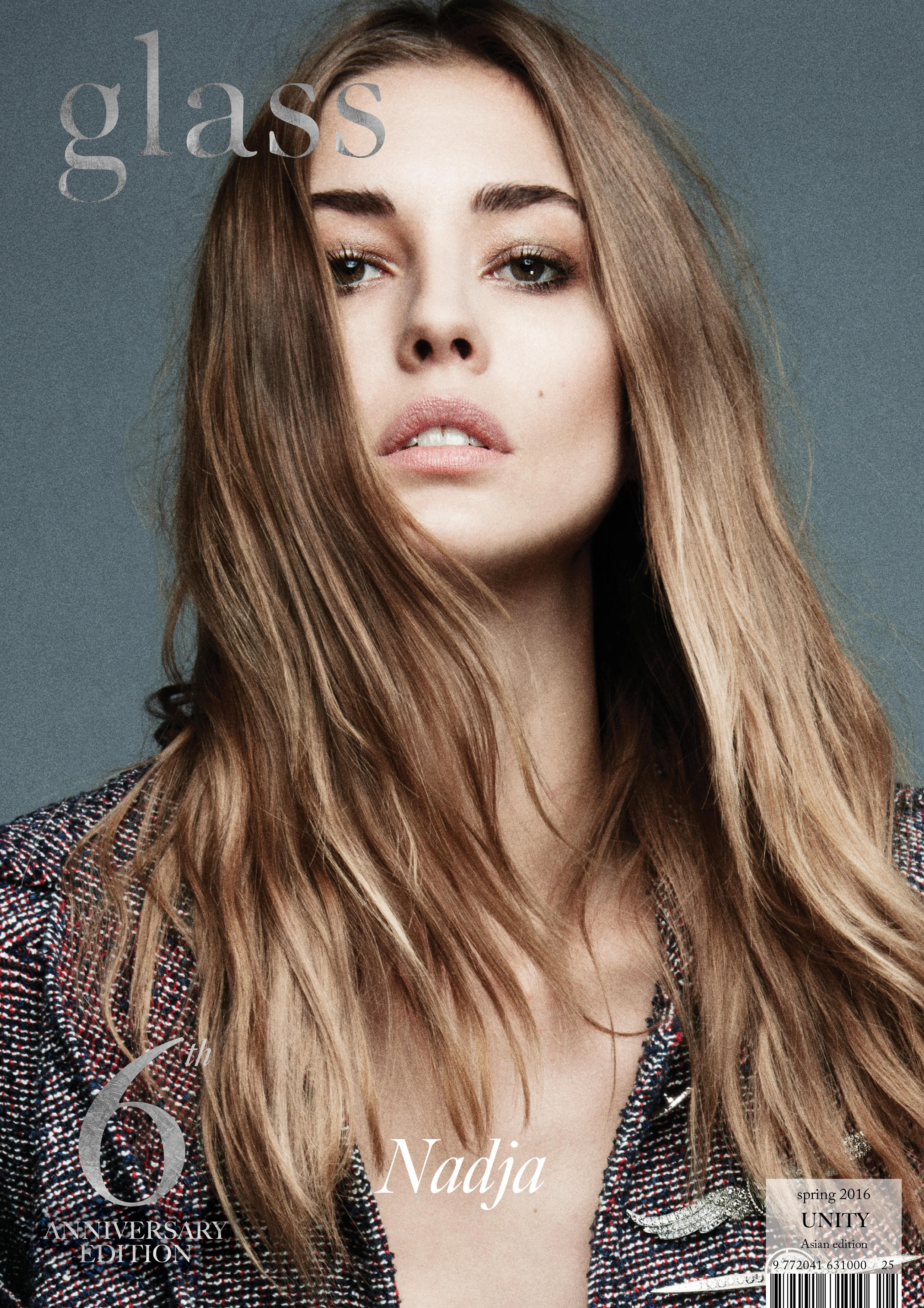 Glass Magazine 25 - Unity - C4.jpg