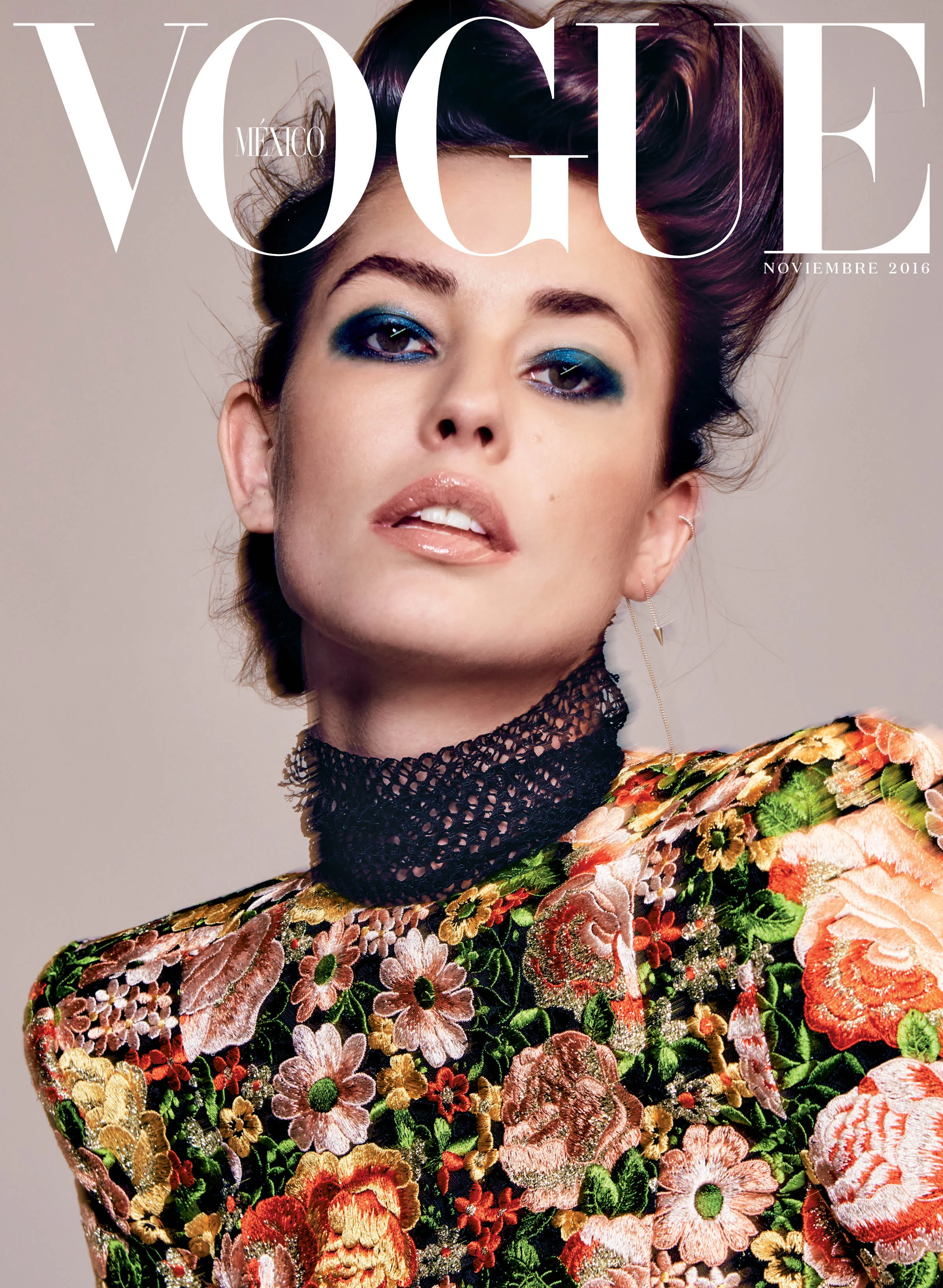 000 Cover Vogue Noviembre MX.jpg