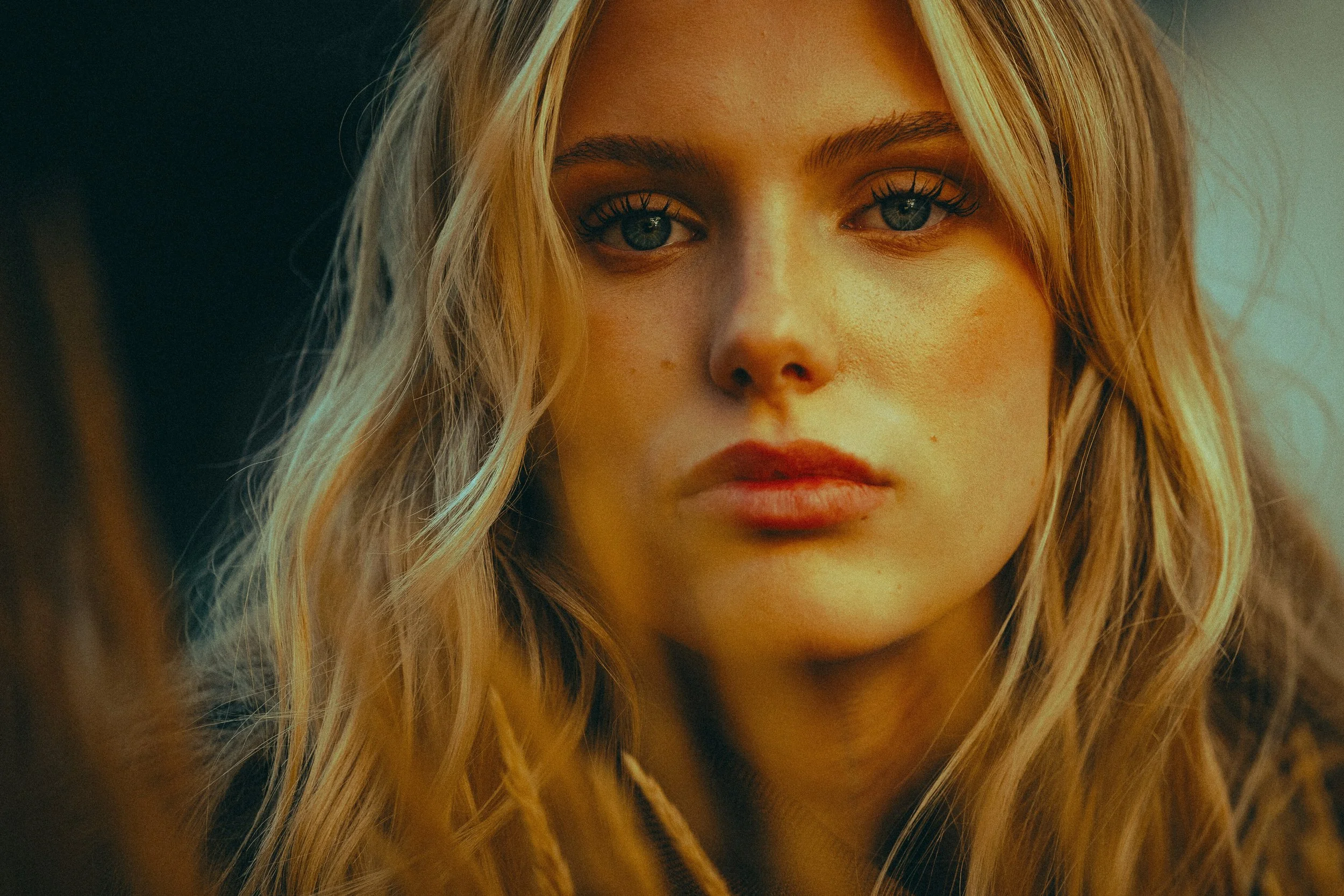 20-emma-a-main-book-up-north-model-management-ab.jpg