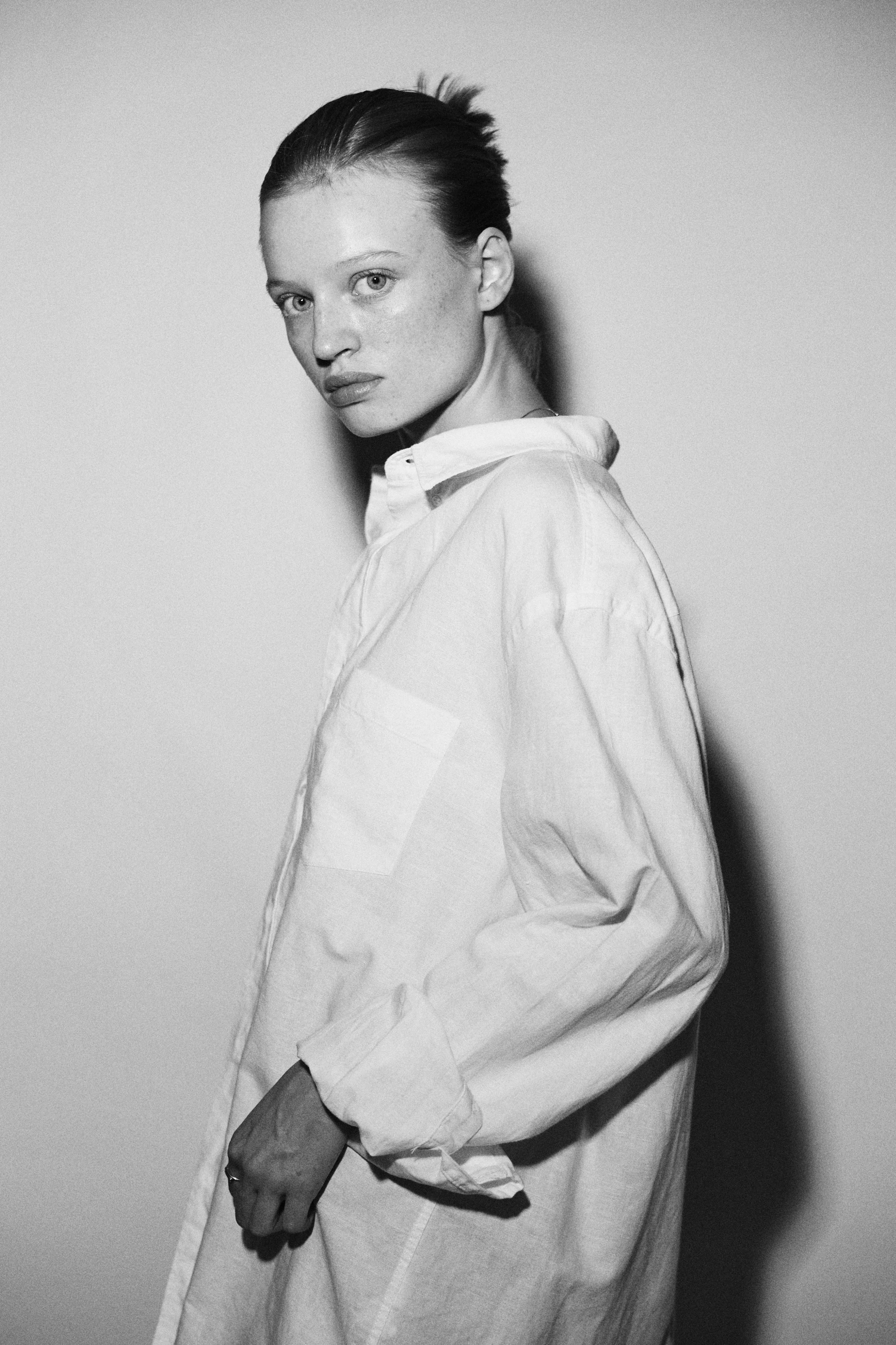 4-olivia-m-main-book-up-north-model-management-ab.jpg