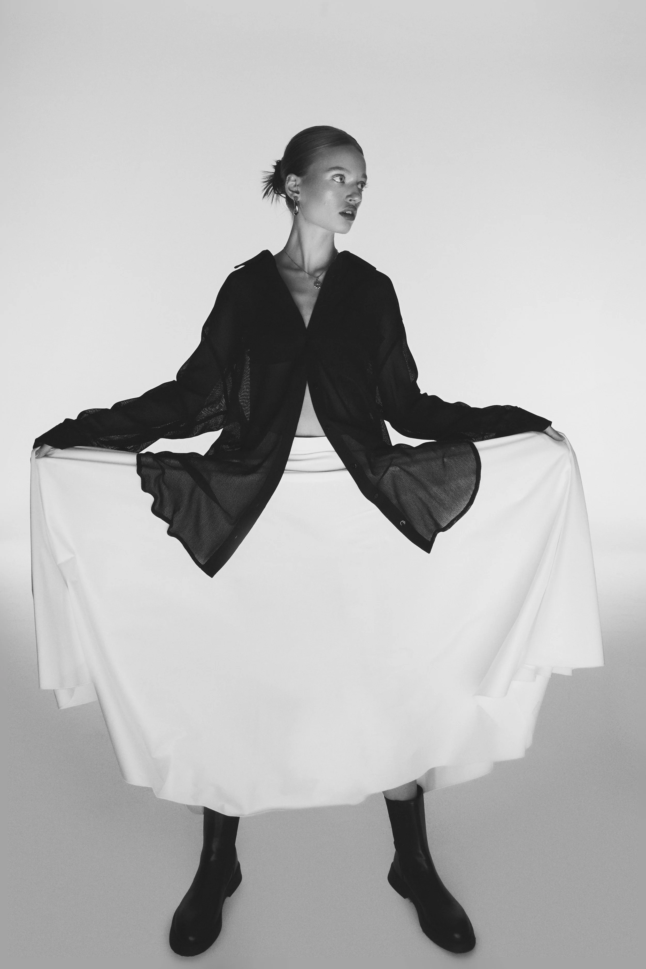 11-olivia-m-main-book-up-north-model-management-ab.jpg