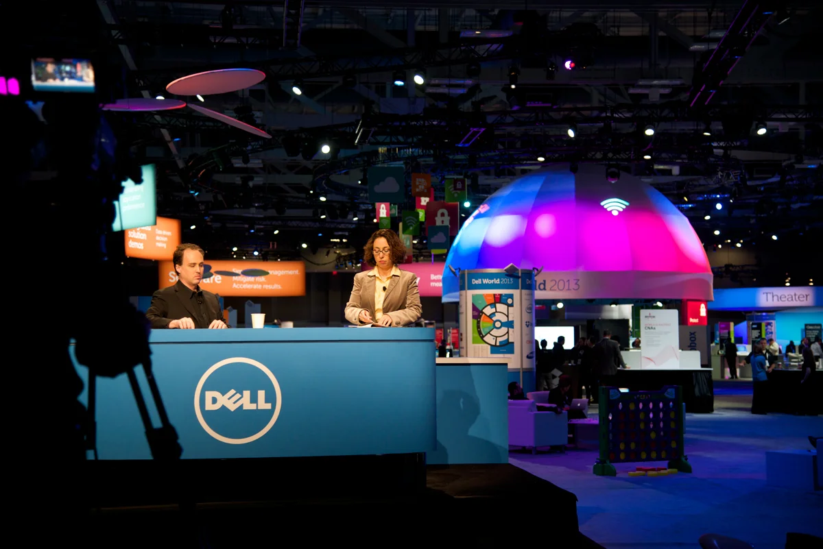 Dell-World-2013-Broadcast-Desk.jpg
