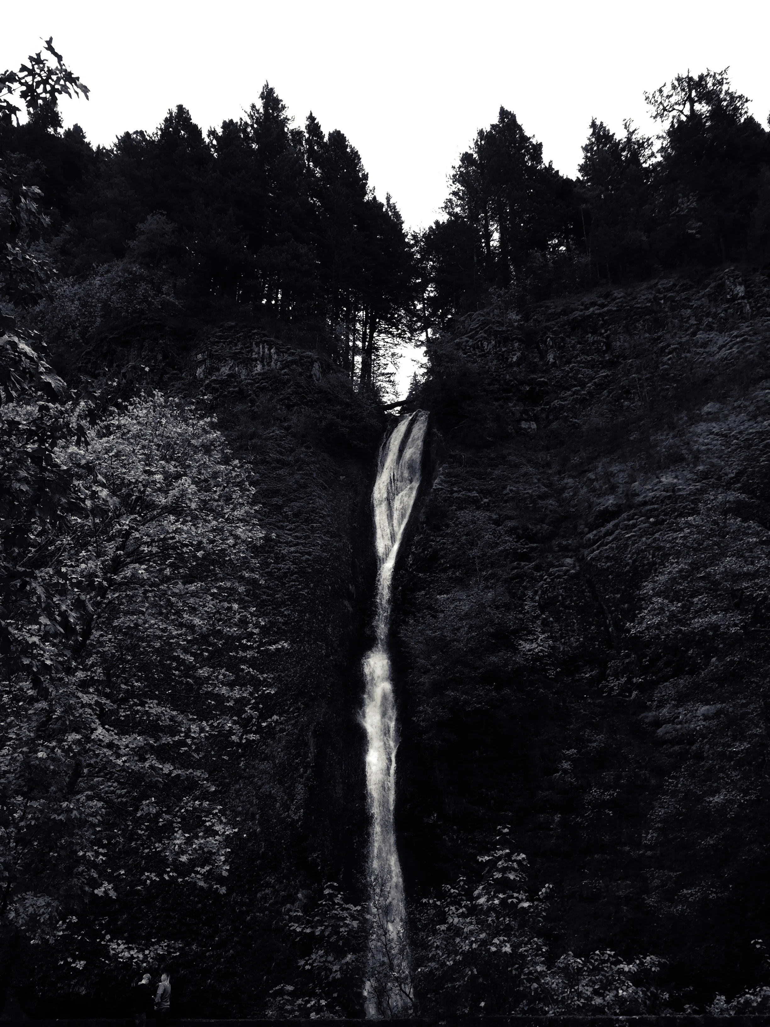 Waterfall2.jpg