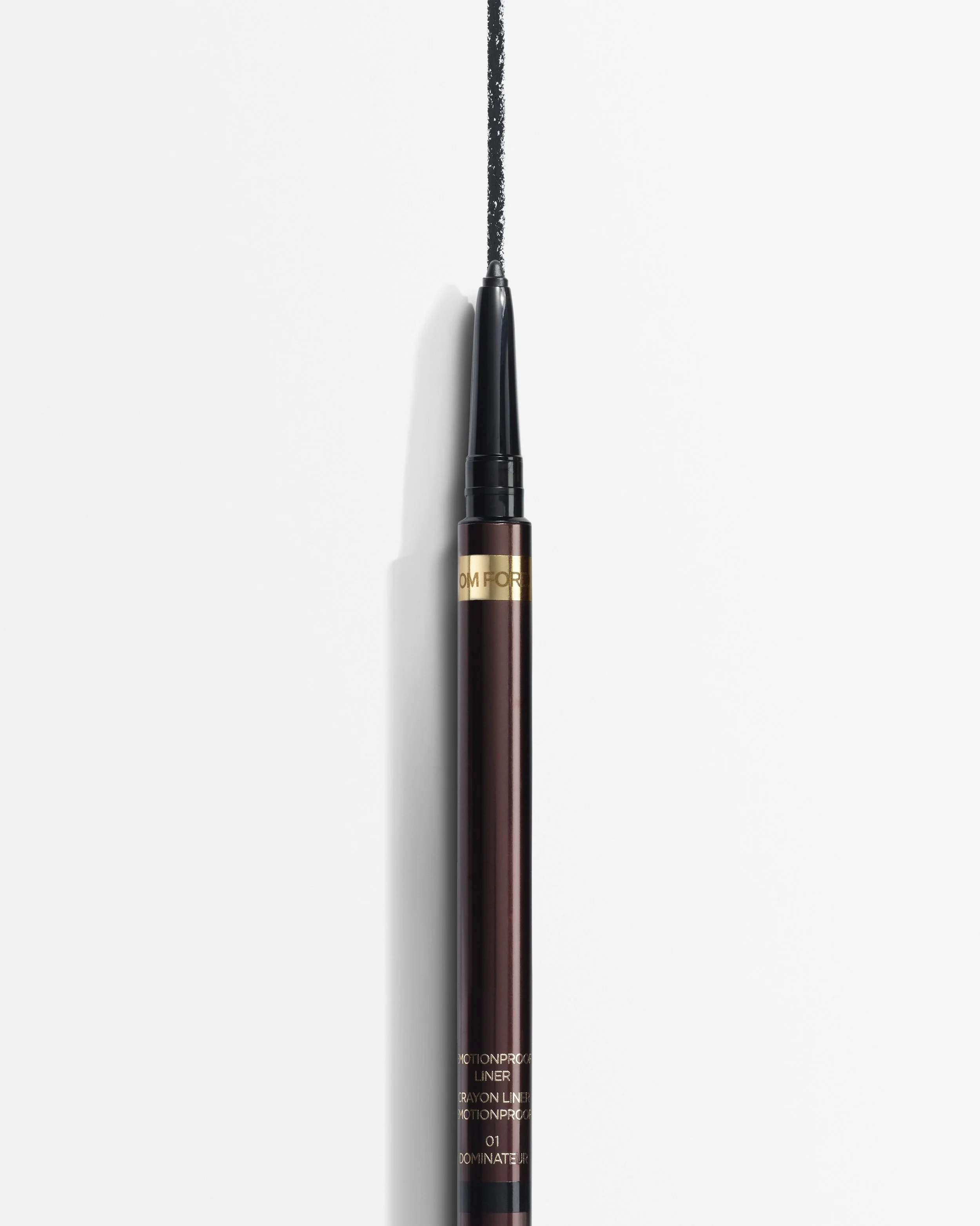 05_EYELINER_EQ_DLC_COMP_02_spl.jpg