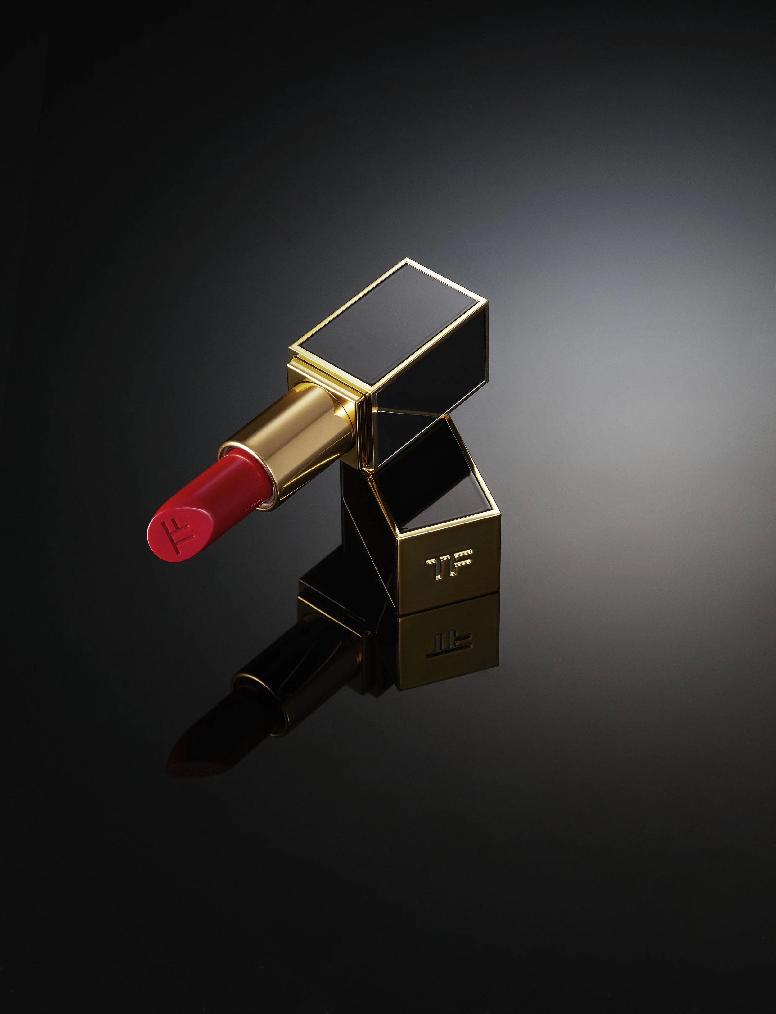 tomford_lipstick_black.jpg