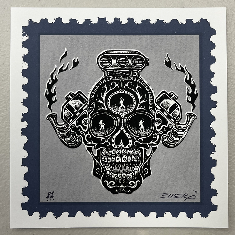%22grey : Blue stamp skull with engine and fire%22.png