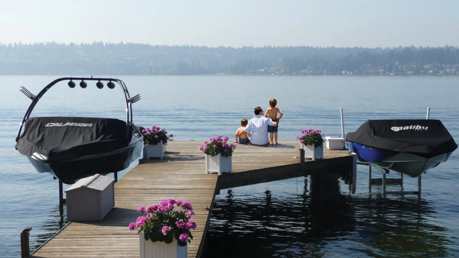 Sunstream Boat Lifts Wbl Marine Western Boat Lift Docks And Trailers