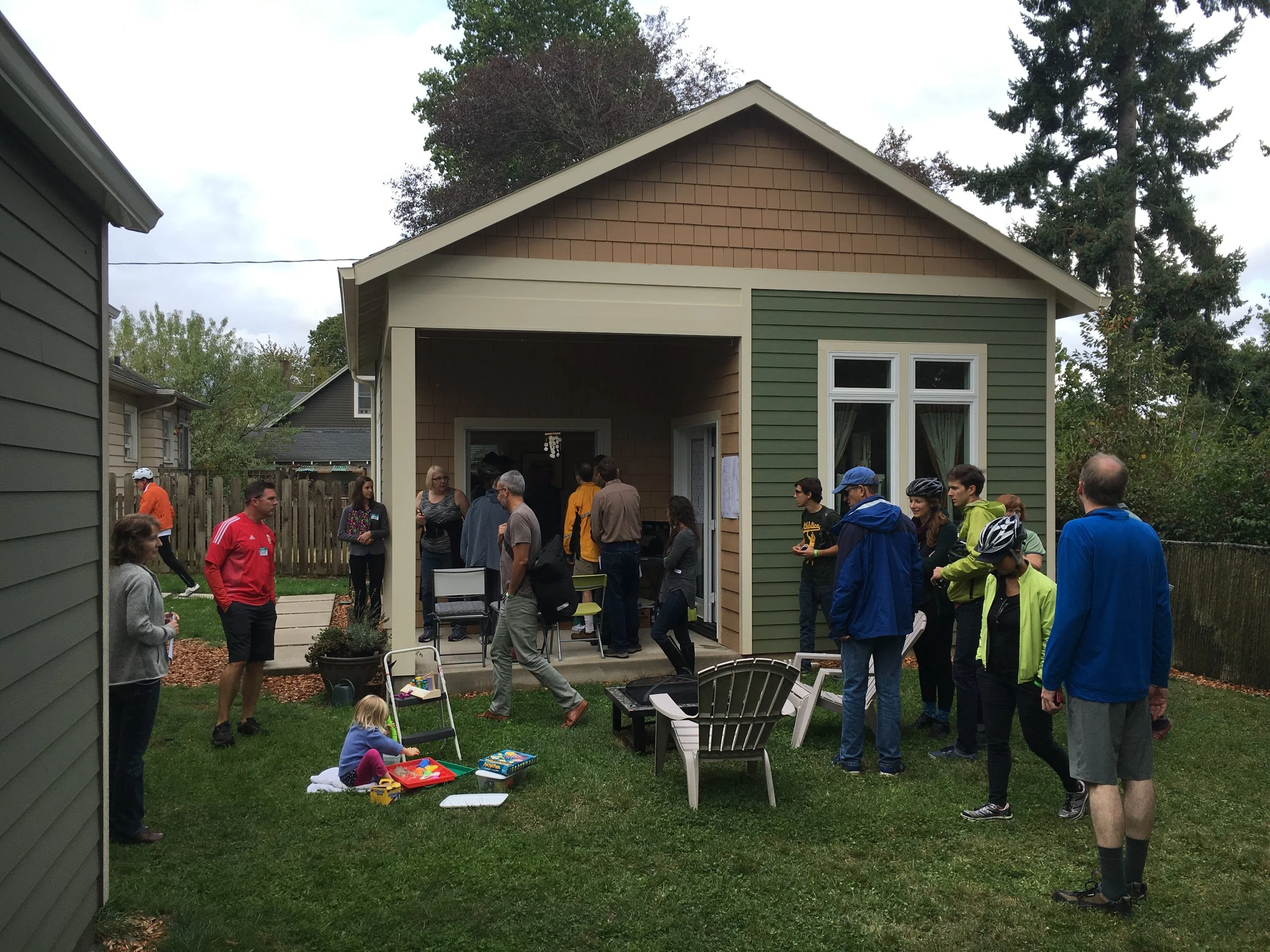 PORTLAND ADU TOUR 2016 - VICTOR AND KENDRA DUONG - CONSTRUCT