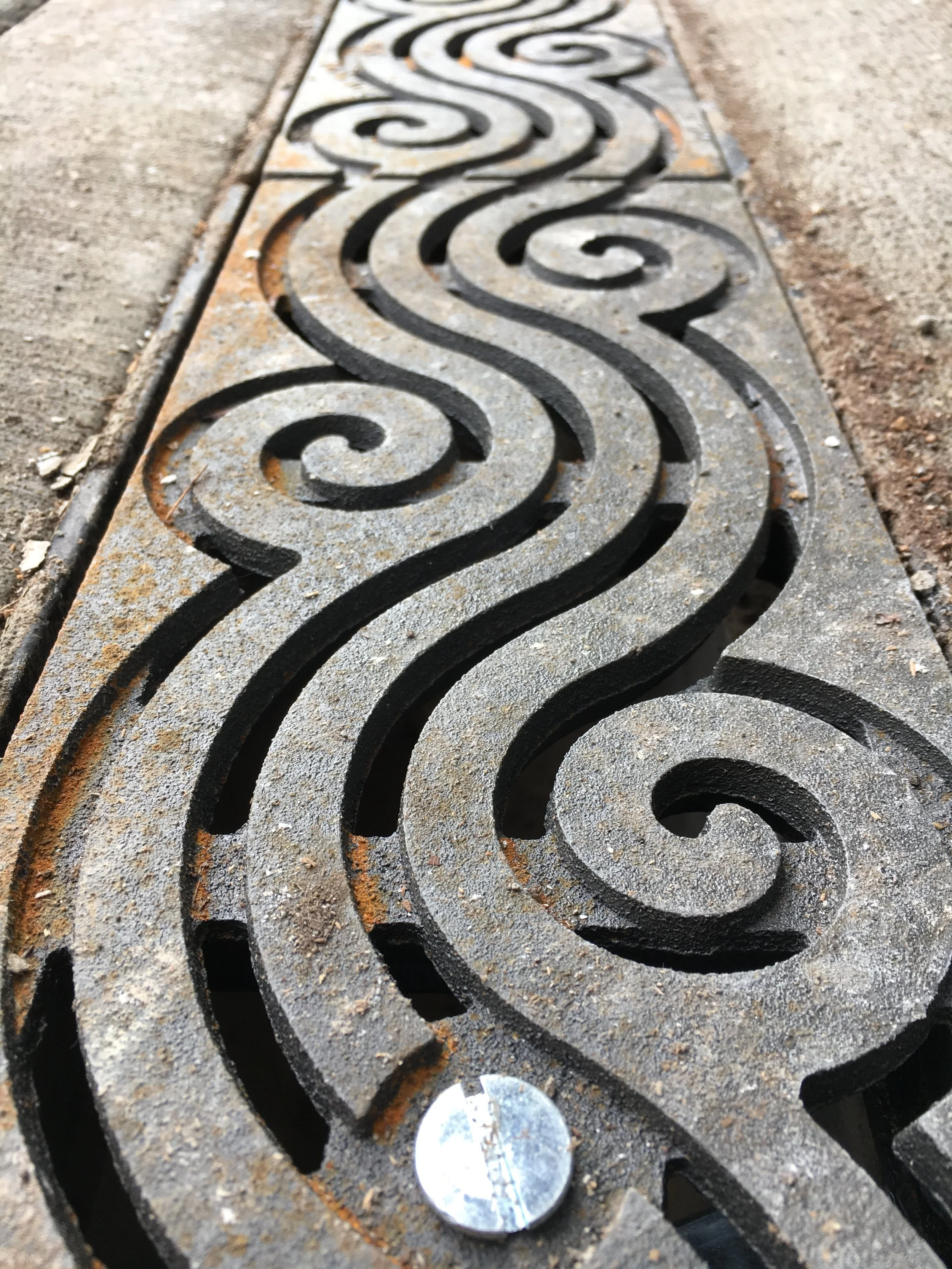 HERENOW - TRENCH DRAIN