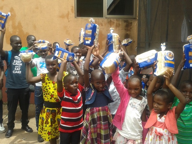 UGANDA: FOOD AND EDUCATION PROGRAM