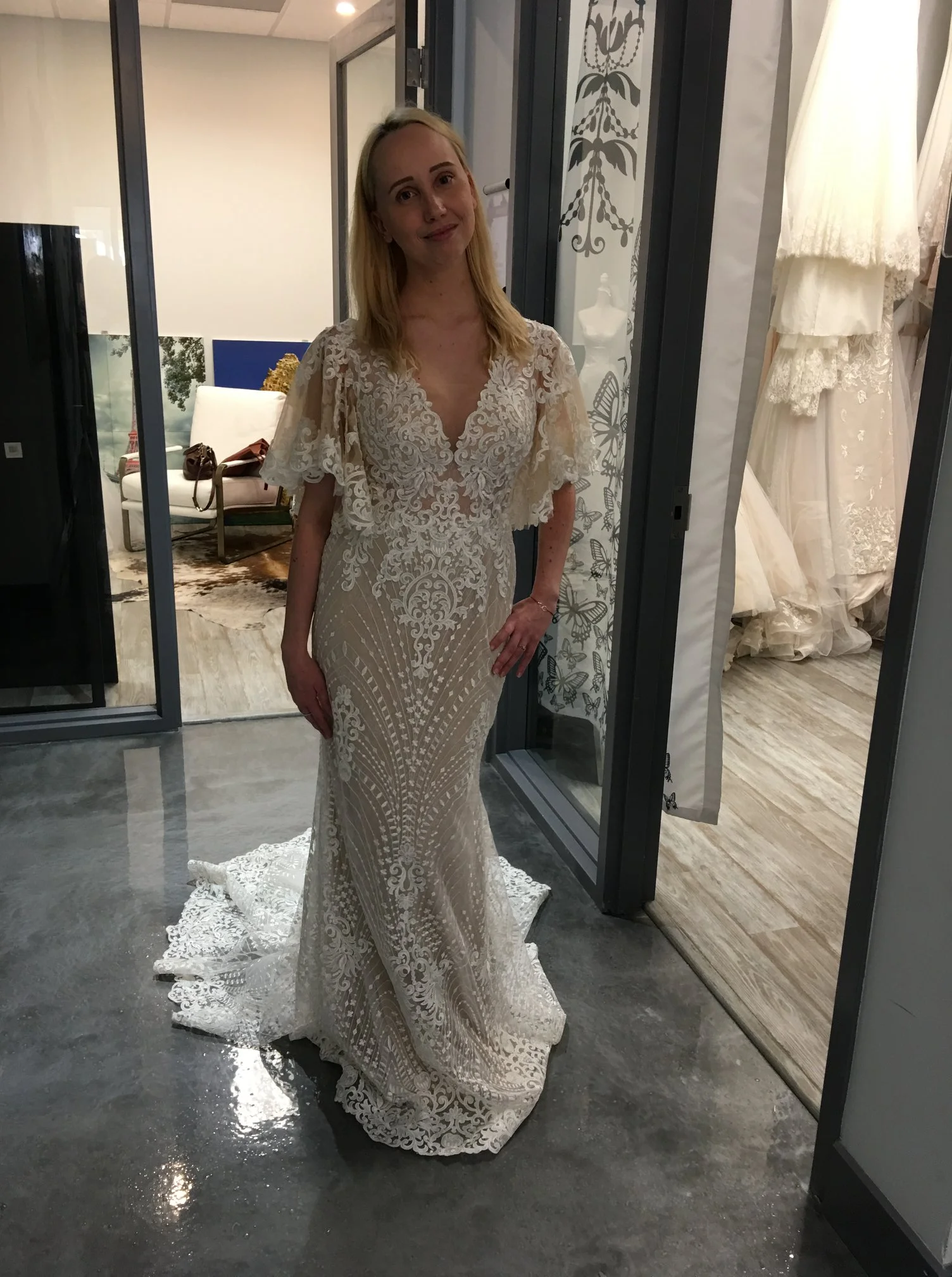 Wedding dress $400, size 8-10