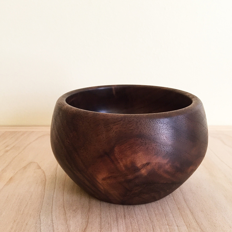 walnut bowl 