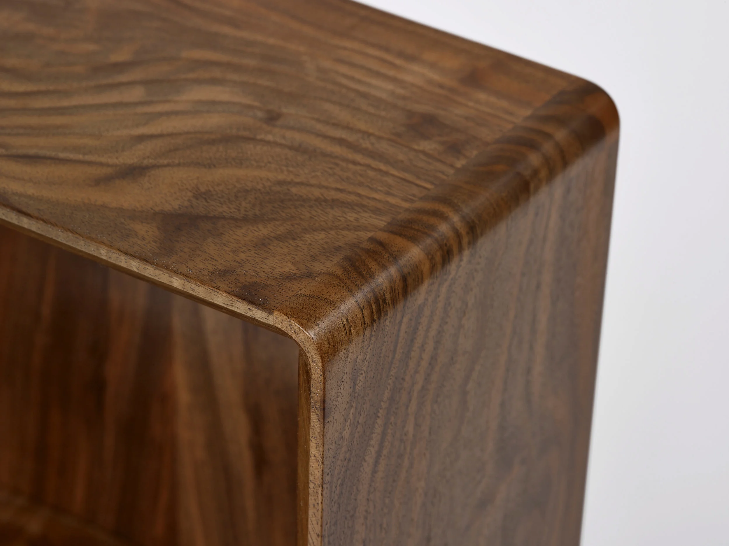 Andrew Strickland Furniture RadiusII wall cabinet05.jpg