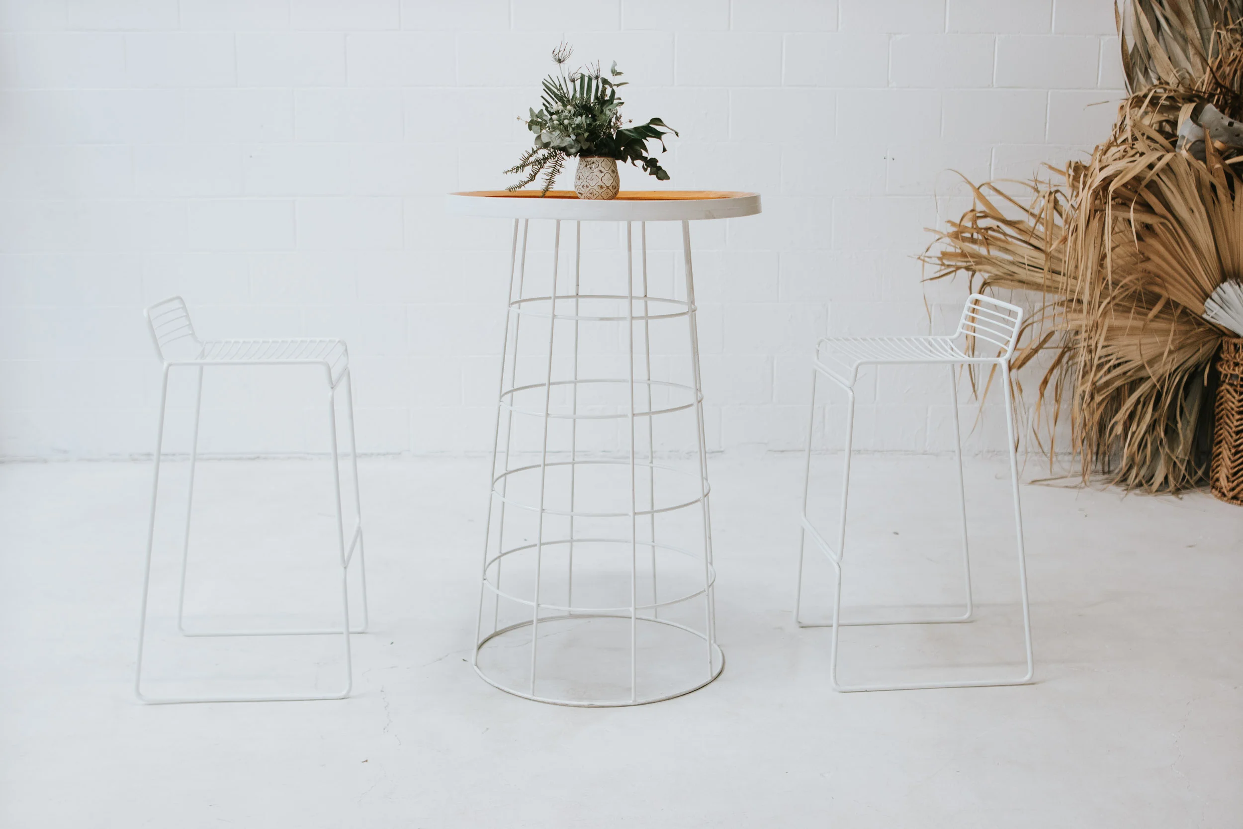 Jahapa Dry Bar Collection - White 