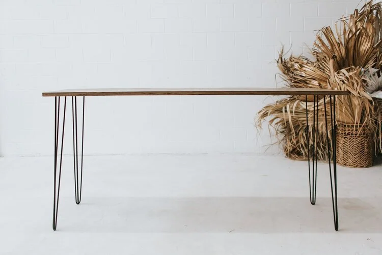Long Hairpin Dry Bar - Dark Oak & Black Legs