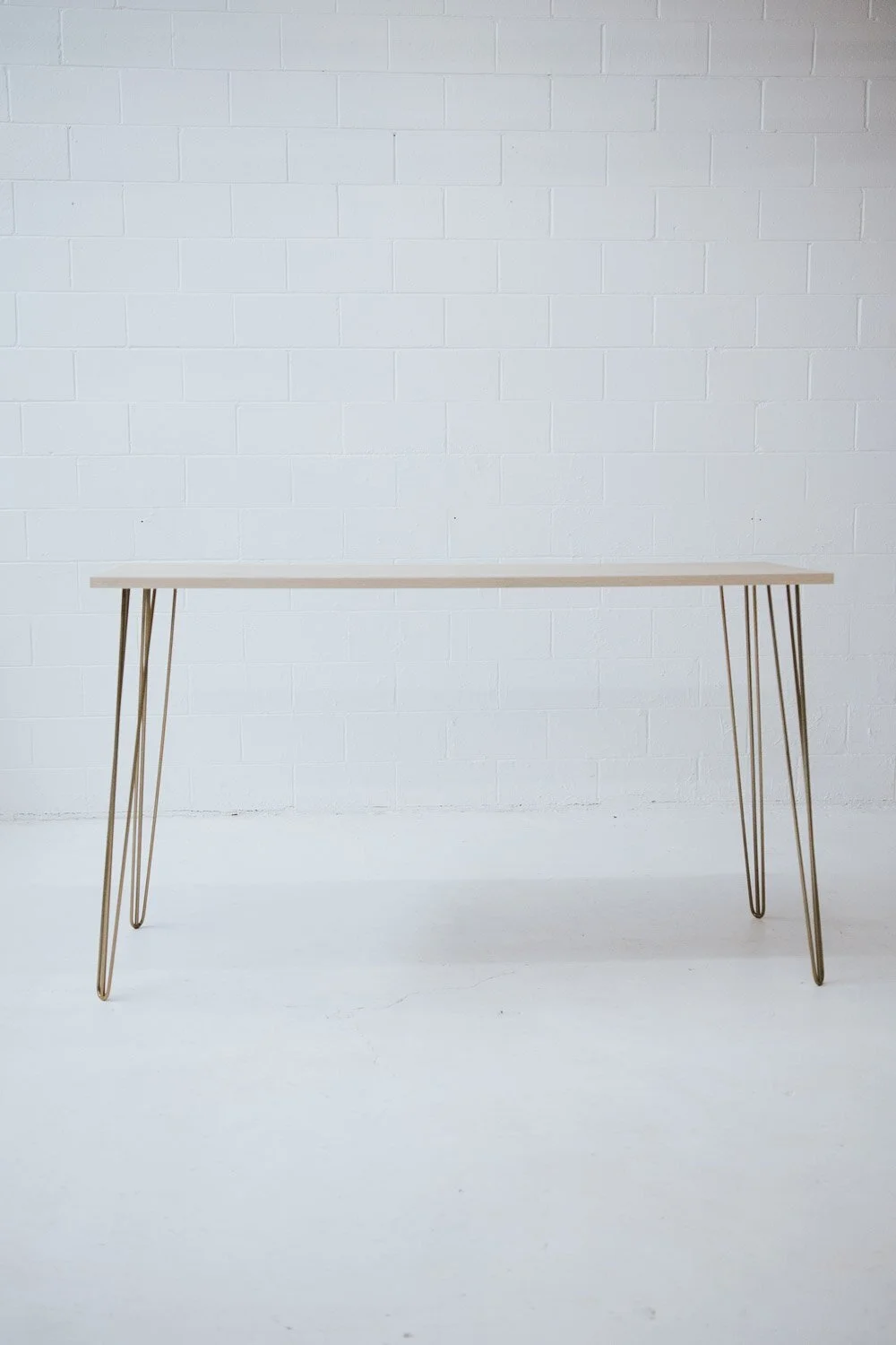 Long Hairpin Dry Bar - Light Oak & Gold Legs