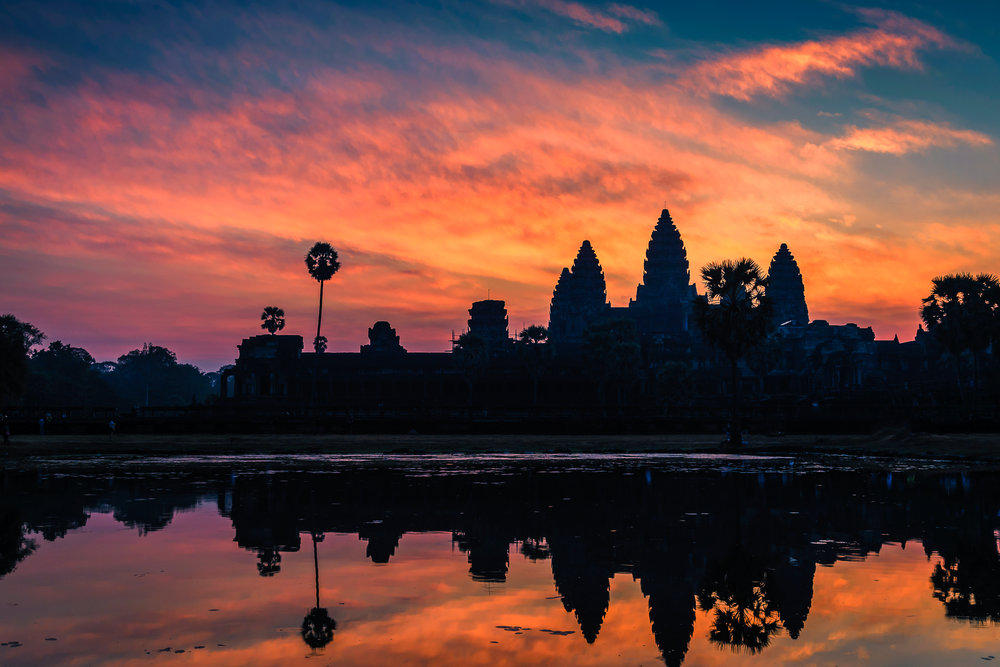Sunrise Angkor Wat.jpg