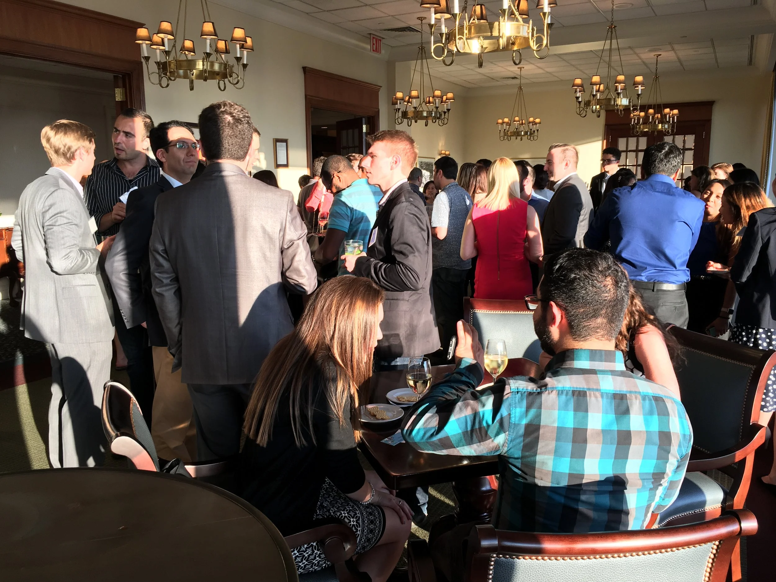 Networking Night for Young Entrepreneurs &amp; Young Executives